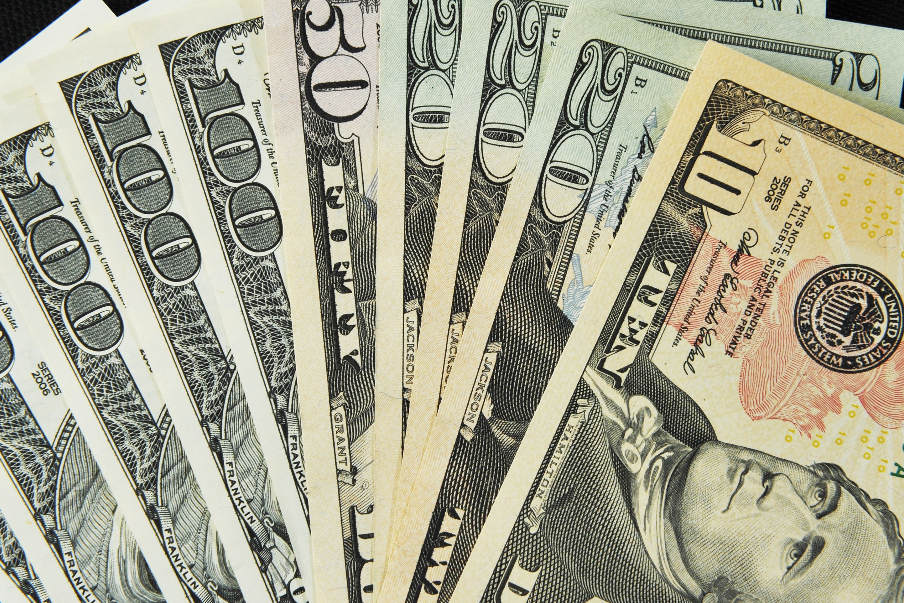 Millions Would Get an Automatic Pay Rise Under New Bill