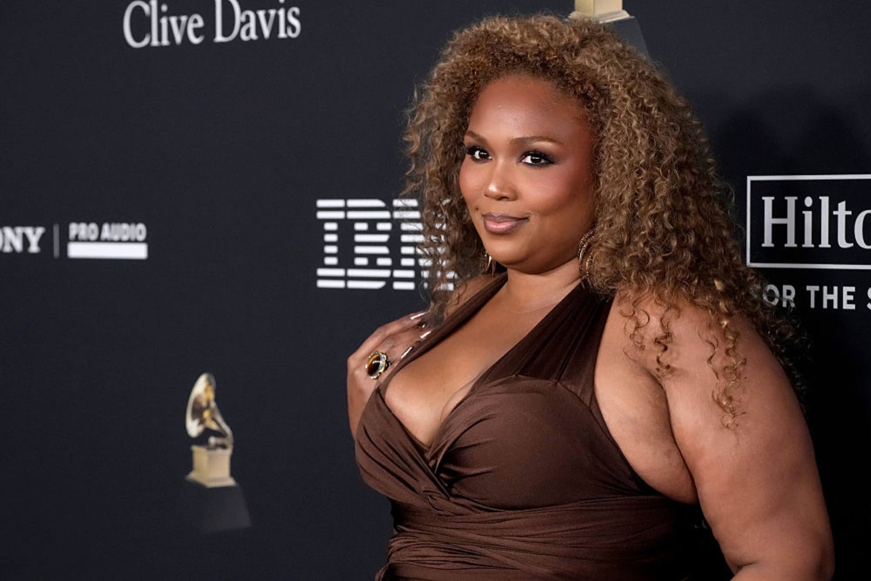 Video of Lizzo Appearing to Defend Men in Epstein Files Goes Viral