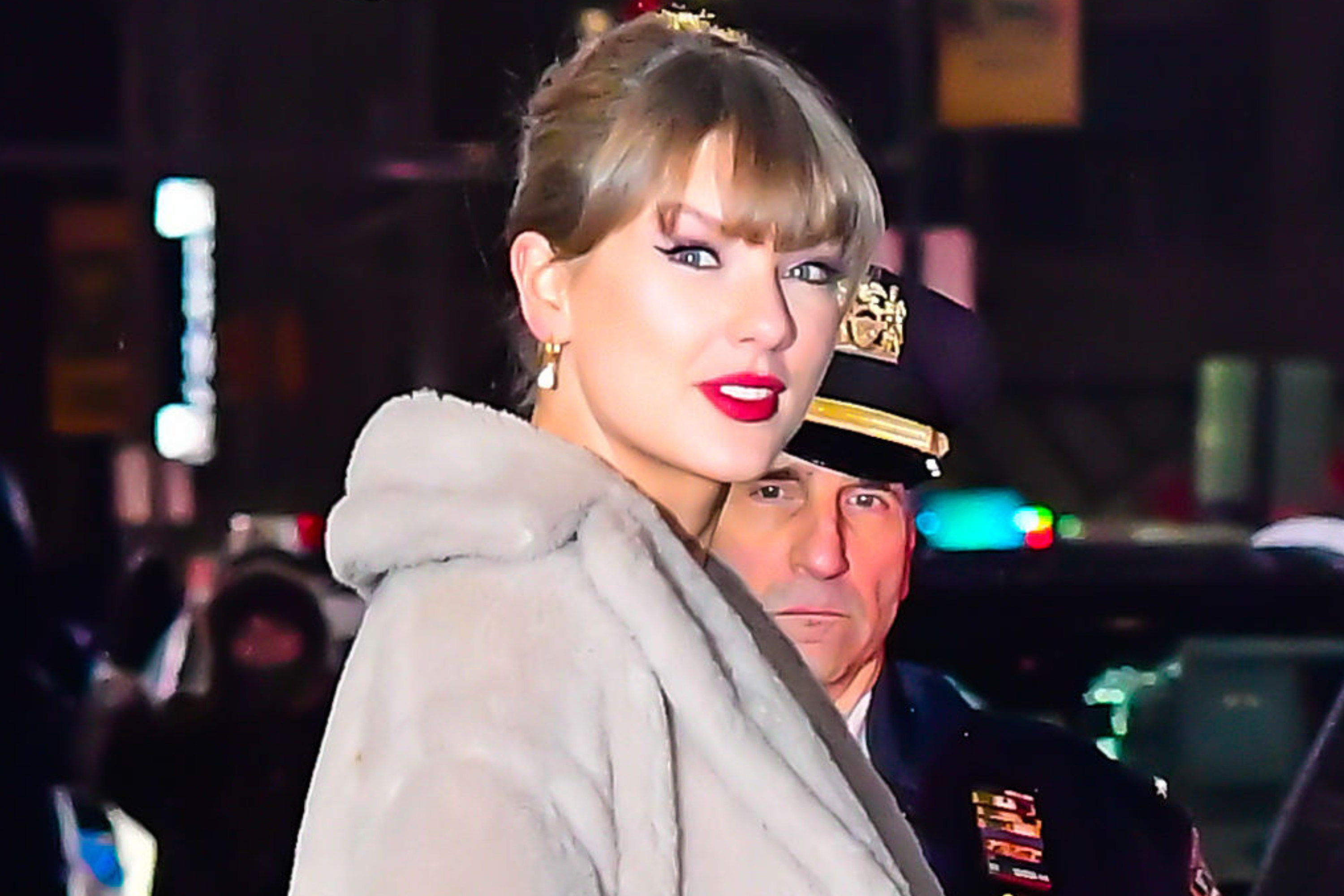 Taylor Swift Planned ‘Opalite’ Video on Live TV—and Everyone Missed It