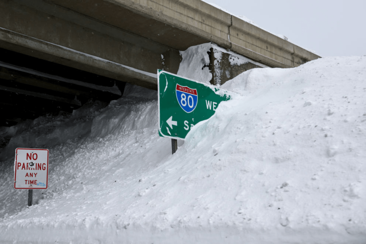 Alerta de tempestade de inverno para 20 polegadas de neve – ‘Condições de branqueamento’