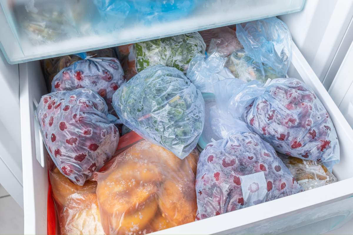 Home cook pulls frozen pizza from freezer—unprepared for grim surprise