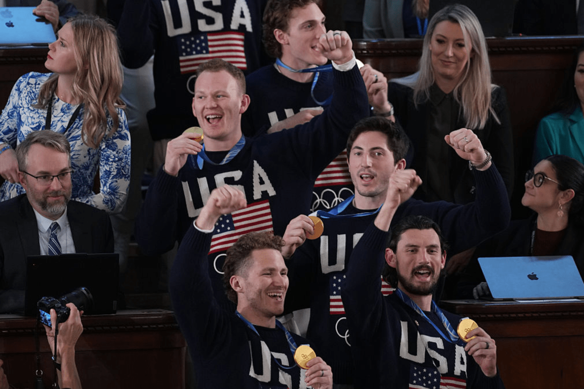 Team USA women's hockey team lunch after declining Trump invite goes viral