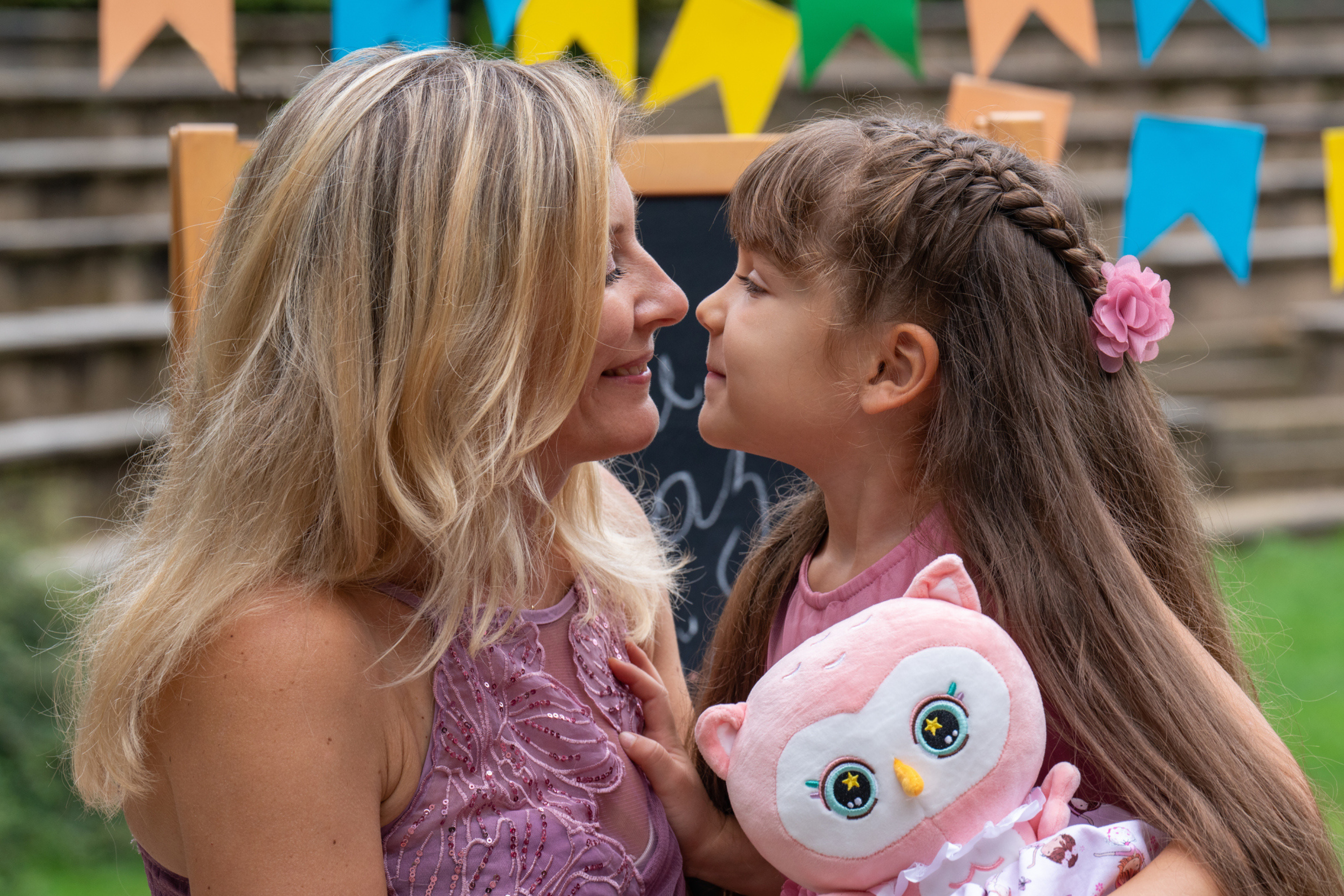 Mom Asks if Daughter, 11, Is Looking at Her Gray Hair—Tears at Her Response