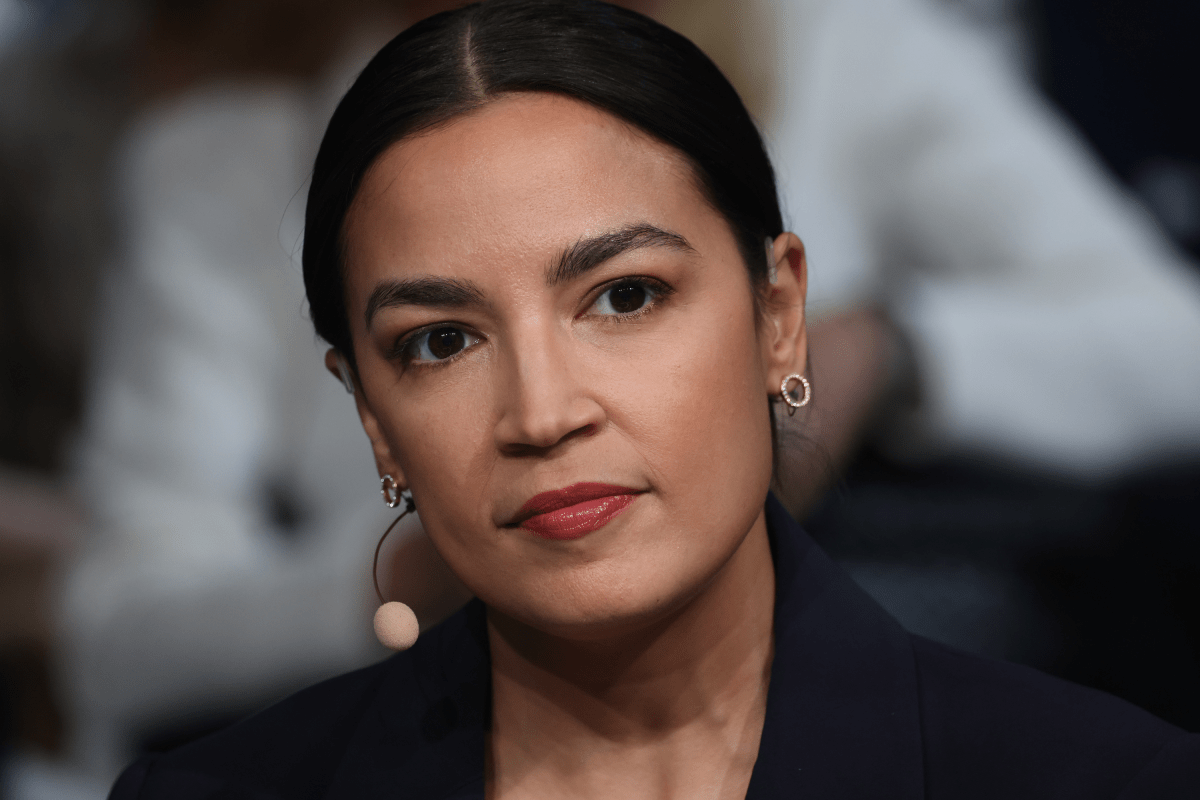 Quais são as probabilidades presidenciais do AOC após a sua aparição em Munique?