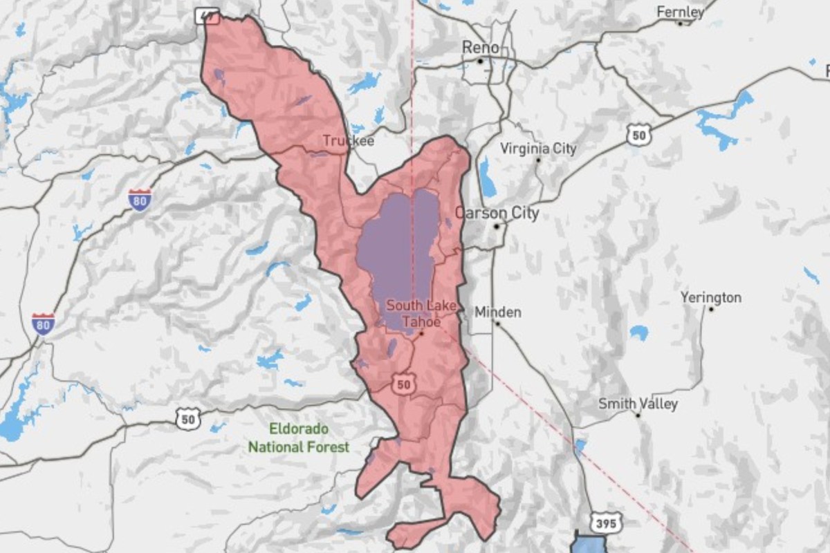 Map shows where 9 skiers missing after major avalanche strikes California
