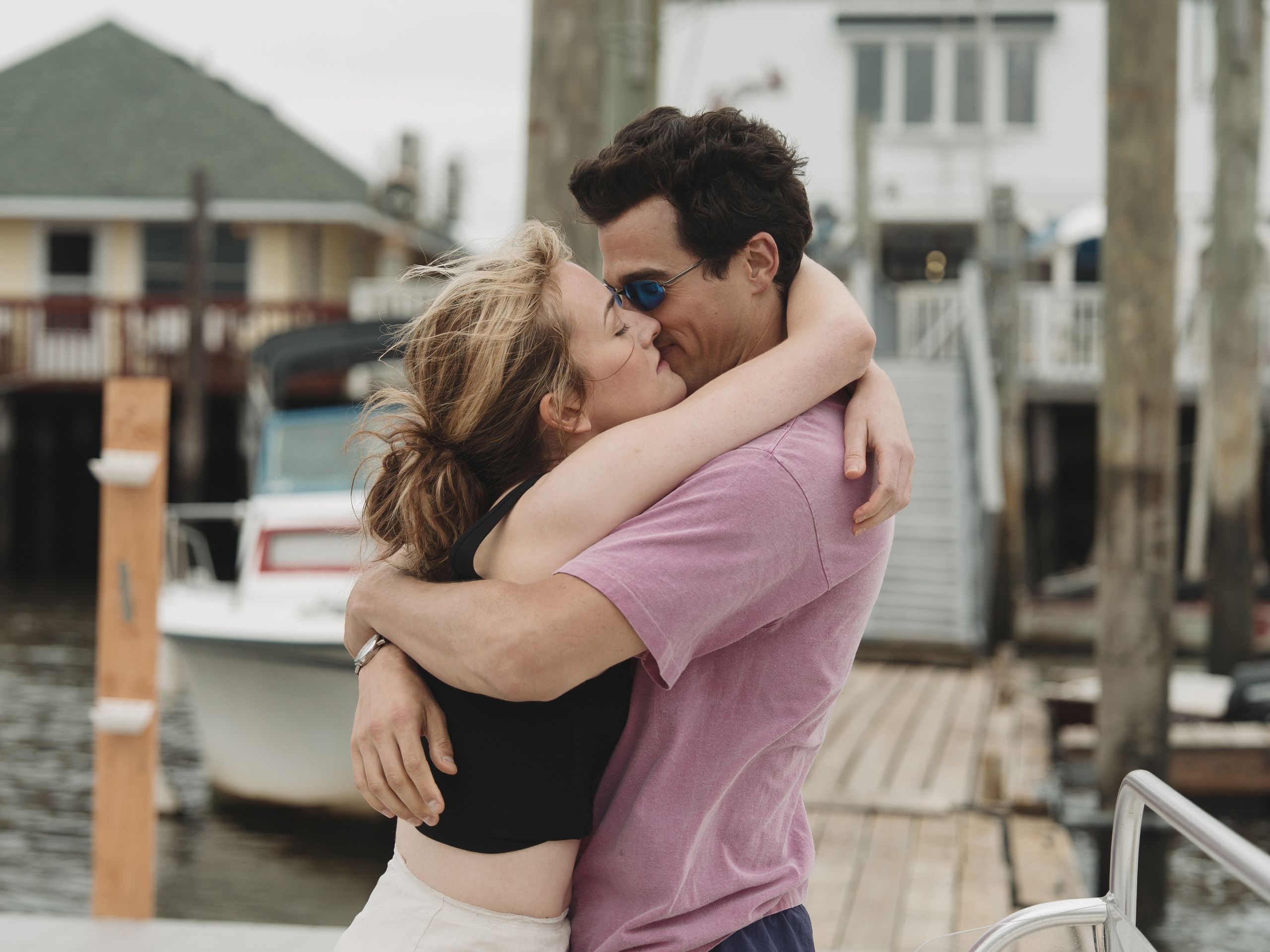 When to Watch ‘Love Story: John F. Kennedy Jr. &amp; Carolyn Bessette’ – Episode 5 Release Date, Streaming Time