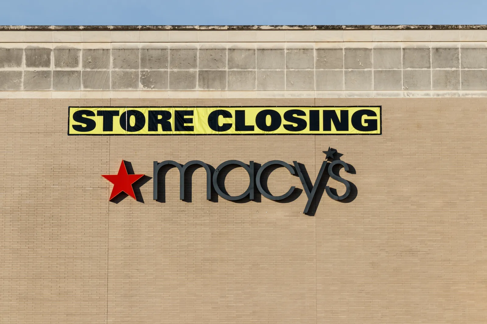 List of Stores Closing in March