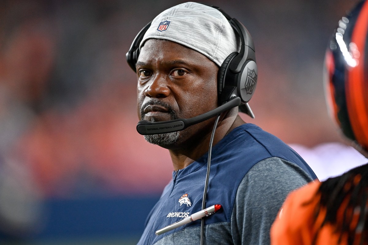 College Football Coach Abruptly Resigns After Disastrous 0-11 Season