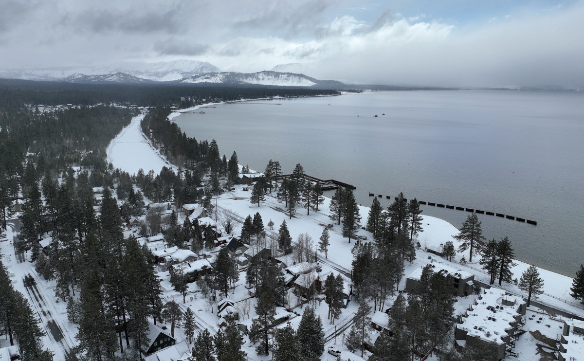 Lake Tahoe Issued Heavy Snow Warning Amid Search for Missing Skiers ...
