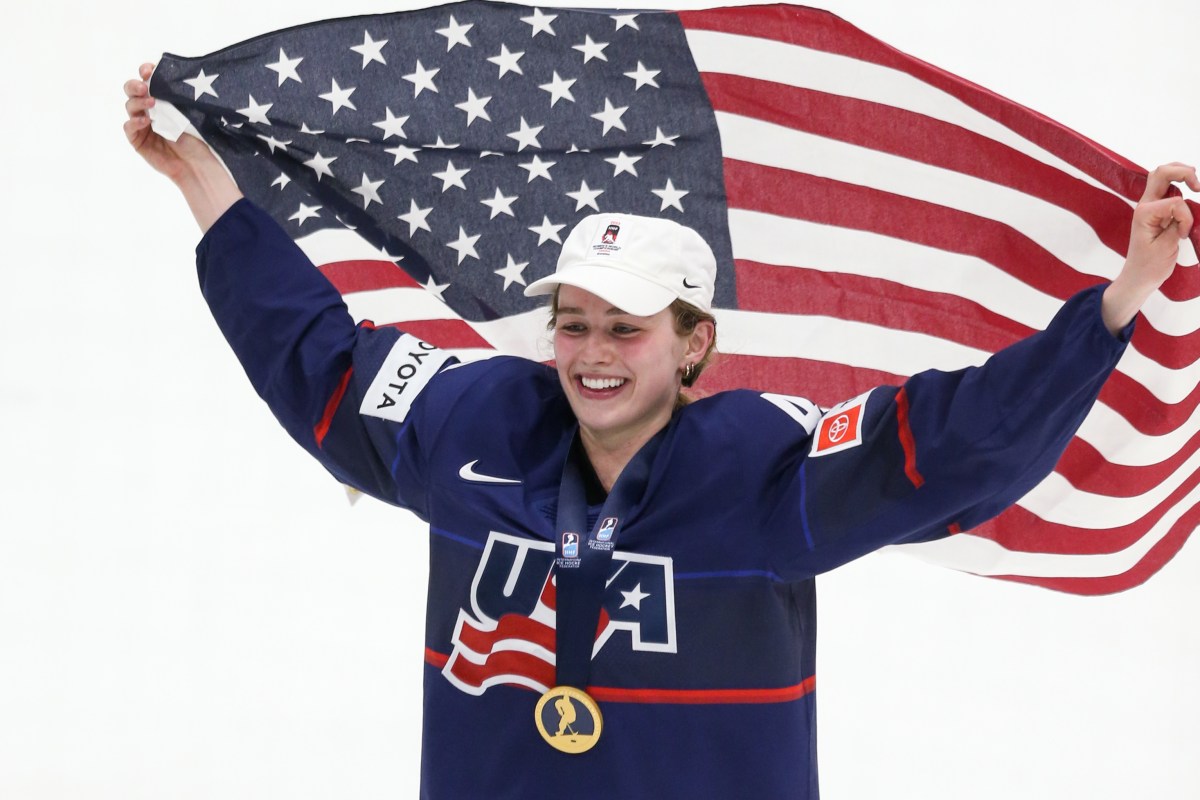 Uma rede esportiva canadense levantou as sobrancelhas com sua postagem sobre o time USA Star.