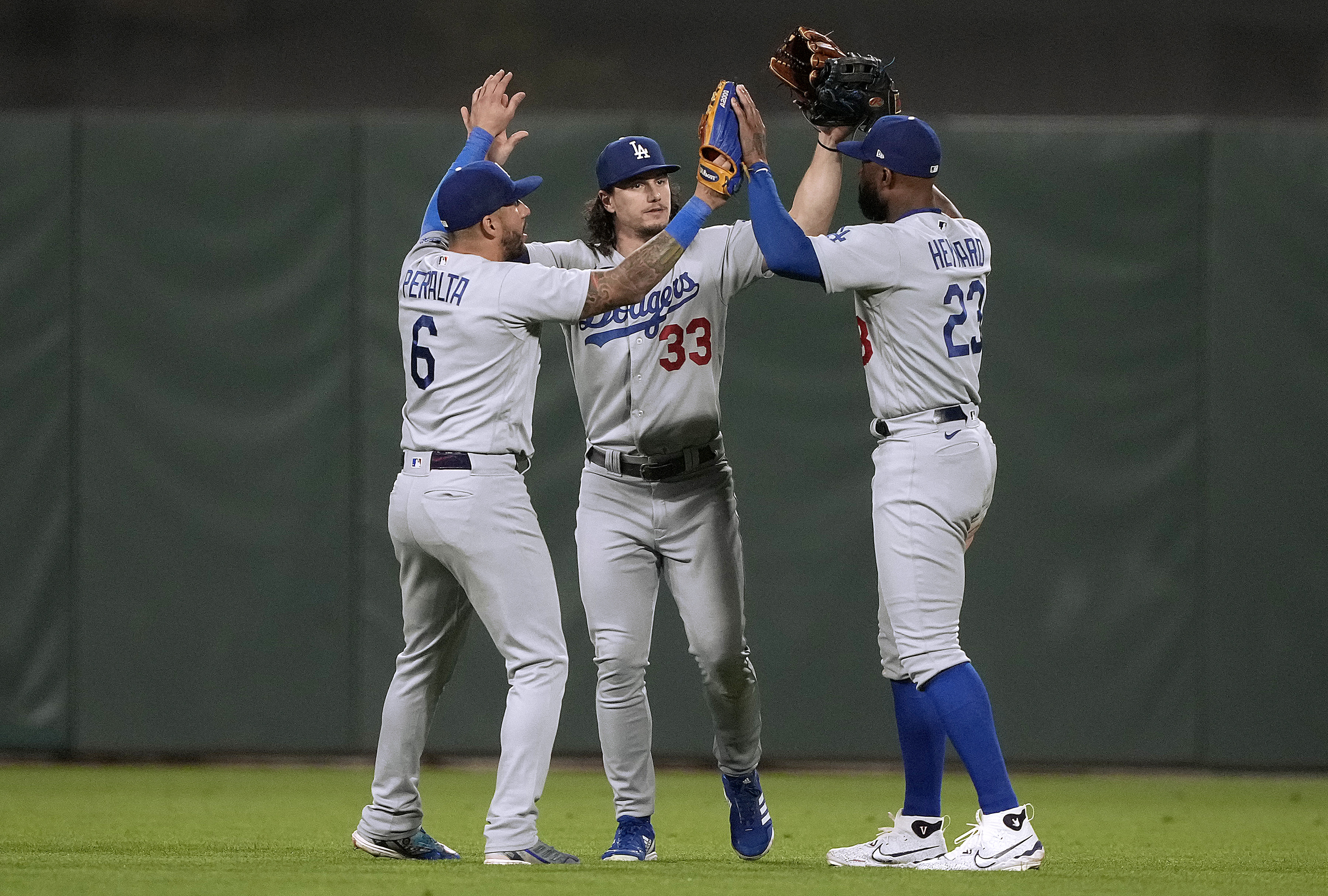 Former Dodgers Outfielder Announces Immediate Retirement at 38