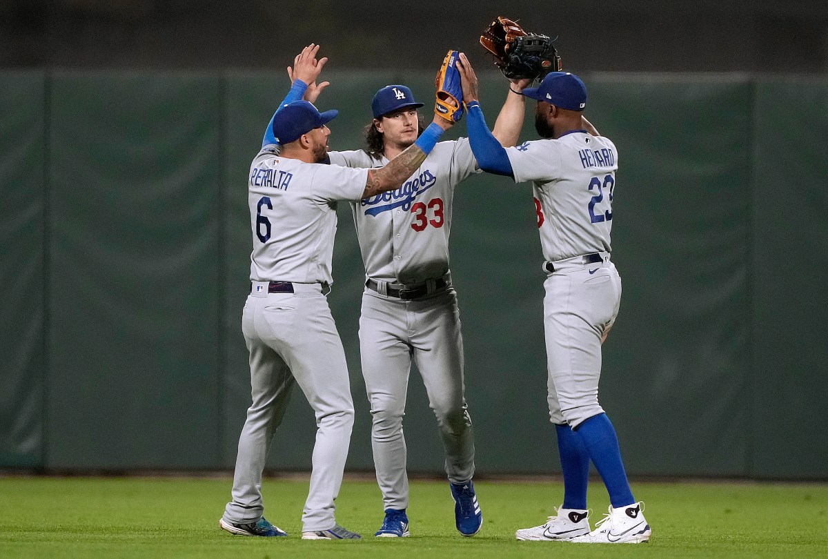 Former Dodgers Outfielder Announces Immediate Retirement at 38