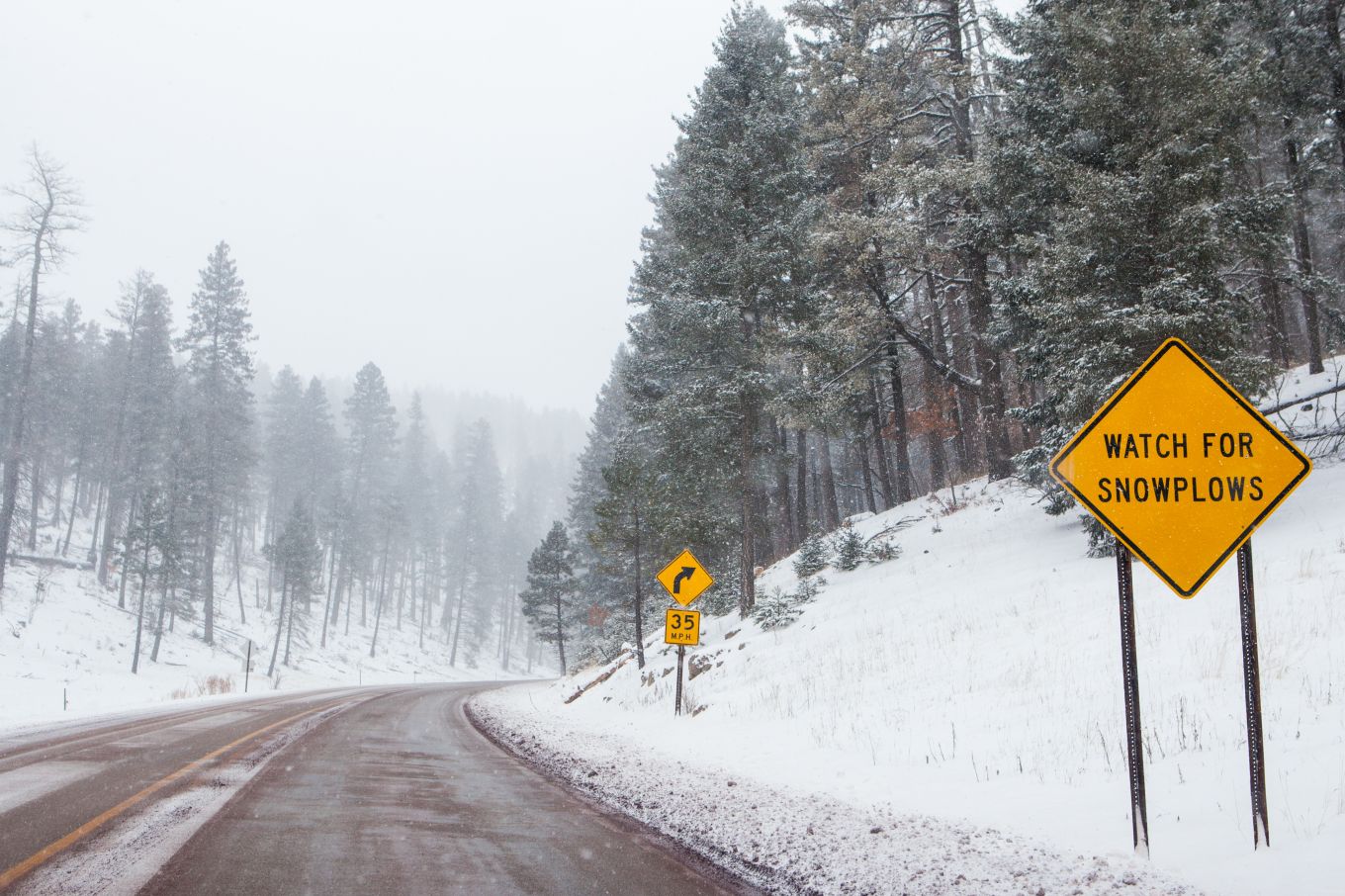 New Snow Warning Issued as 9 Inches Set To Hit - Newsweek