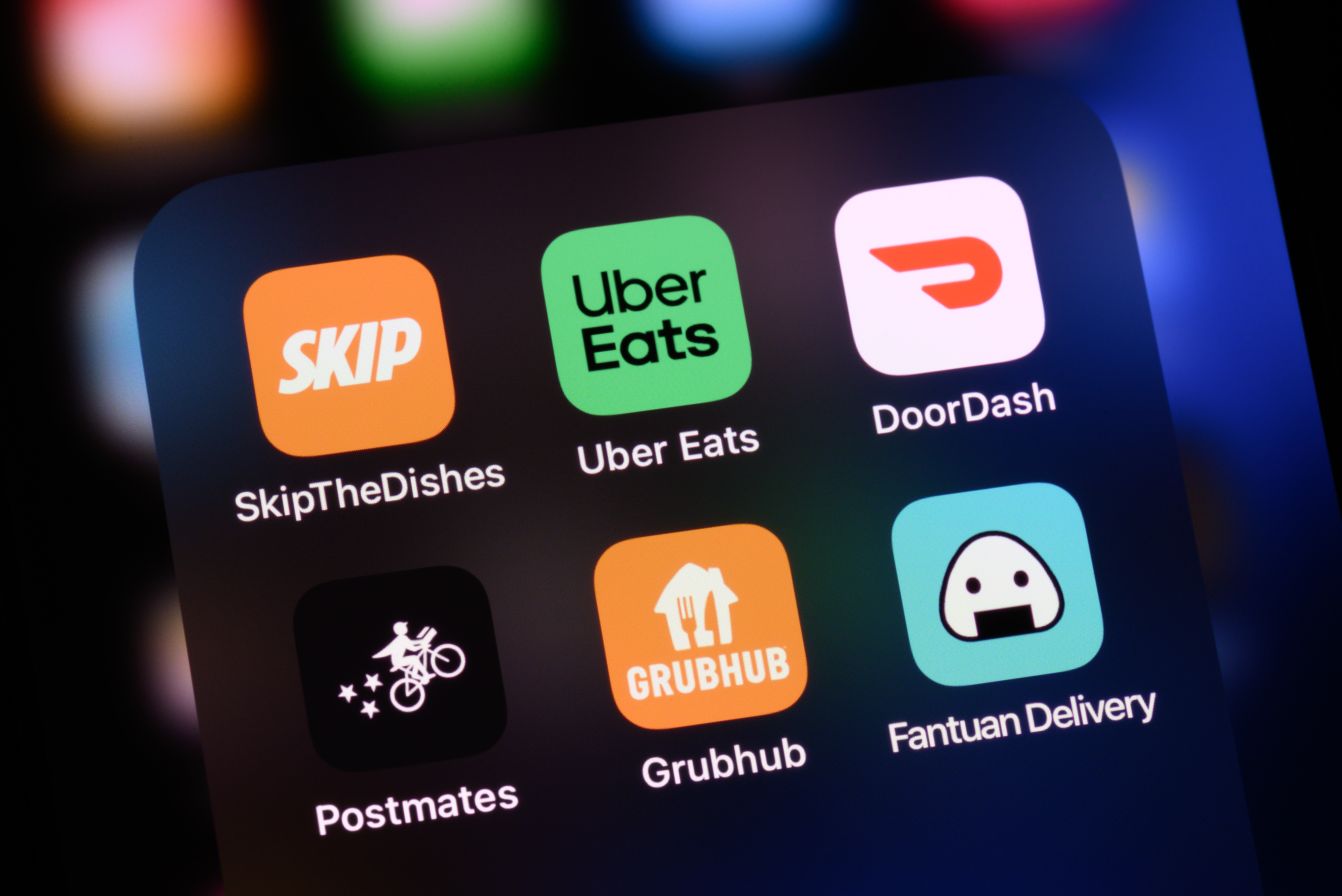 Man Orders Food Delivery—What Happens Next Horrifies: ‘Destroyed’