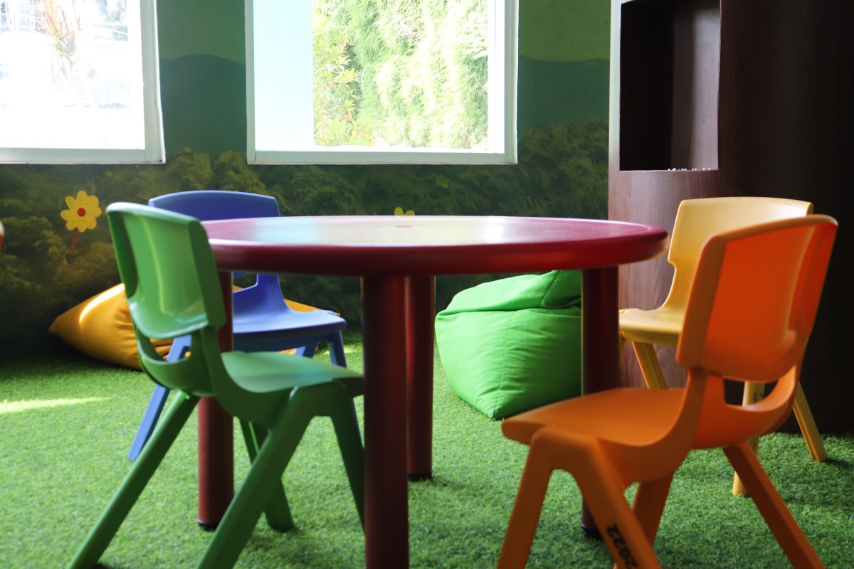 Mom Shaken by Incident With ‘Random Man’ at Child’s Daycare: ‘So Scary’