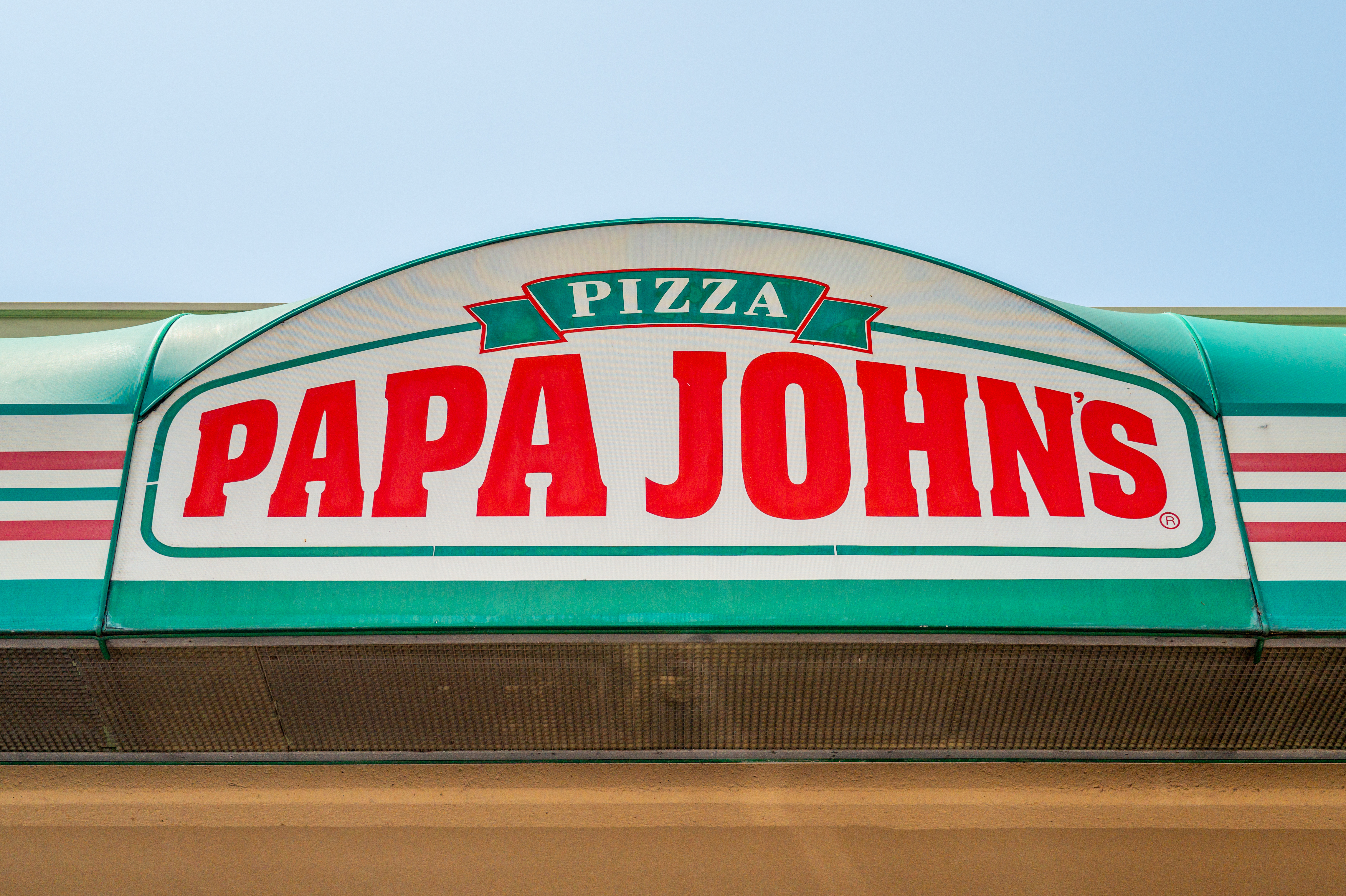 Papa Johns Closing Hundreds of Stores