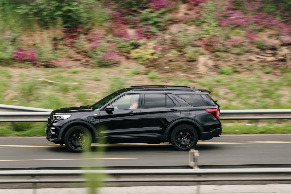 Ford recalls over 400,000 SUVs for heightened 'risk of crash'