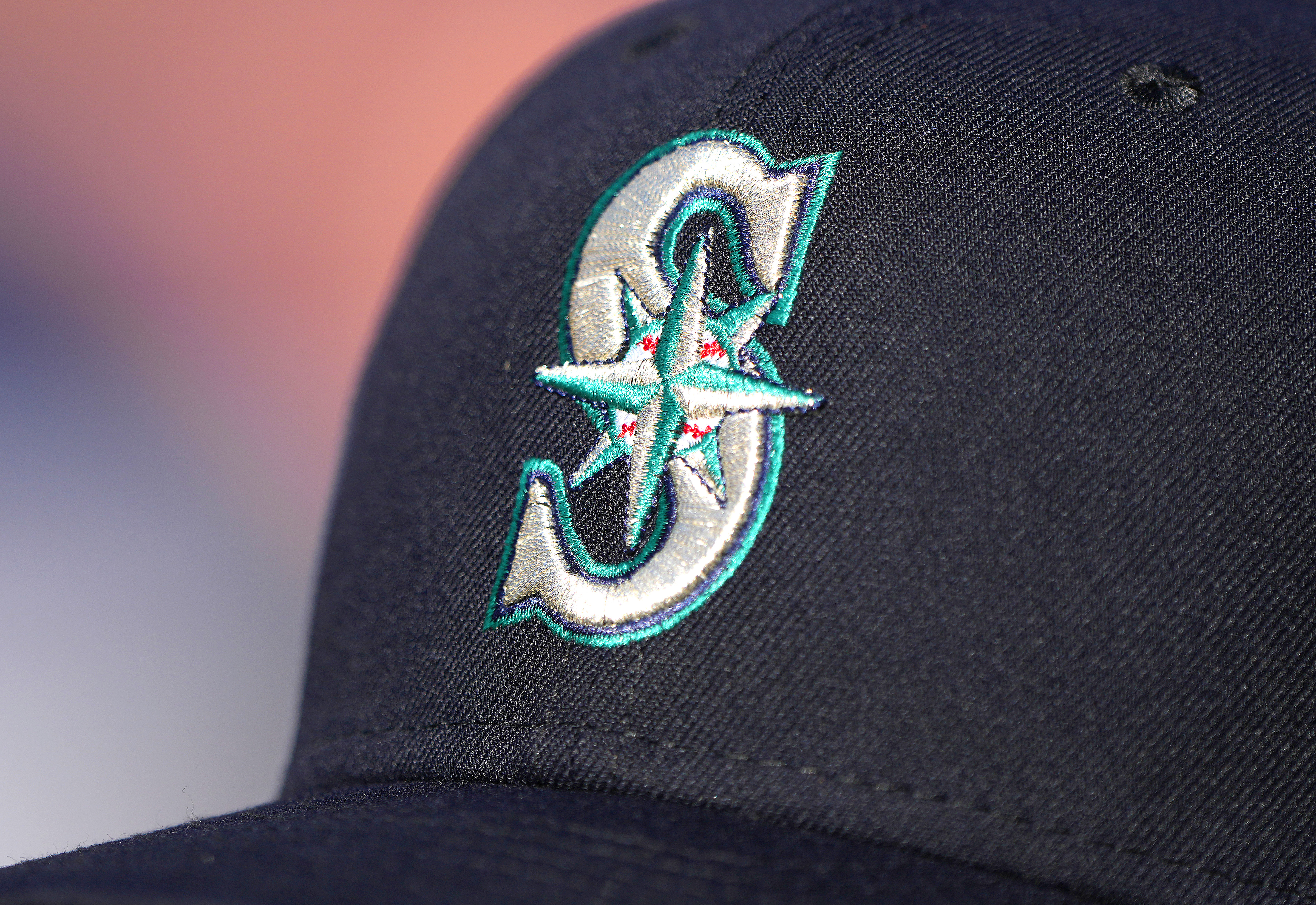 Mariners Sign 27-Year-Old Strikeout Specialist Away from Orioles