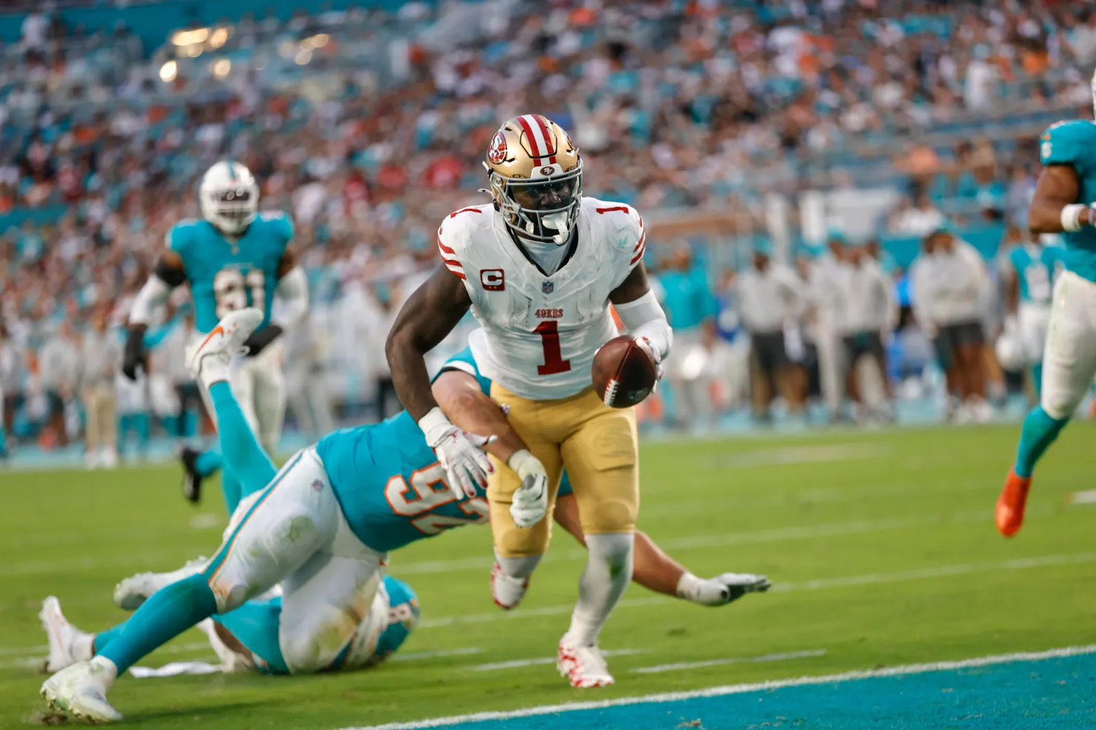 49ers Star Christian McCaffrey Reveals Who He Wants in Free Agency -  Newsweek