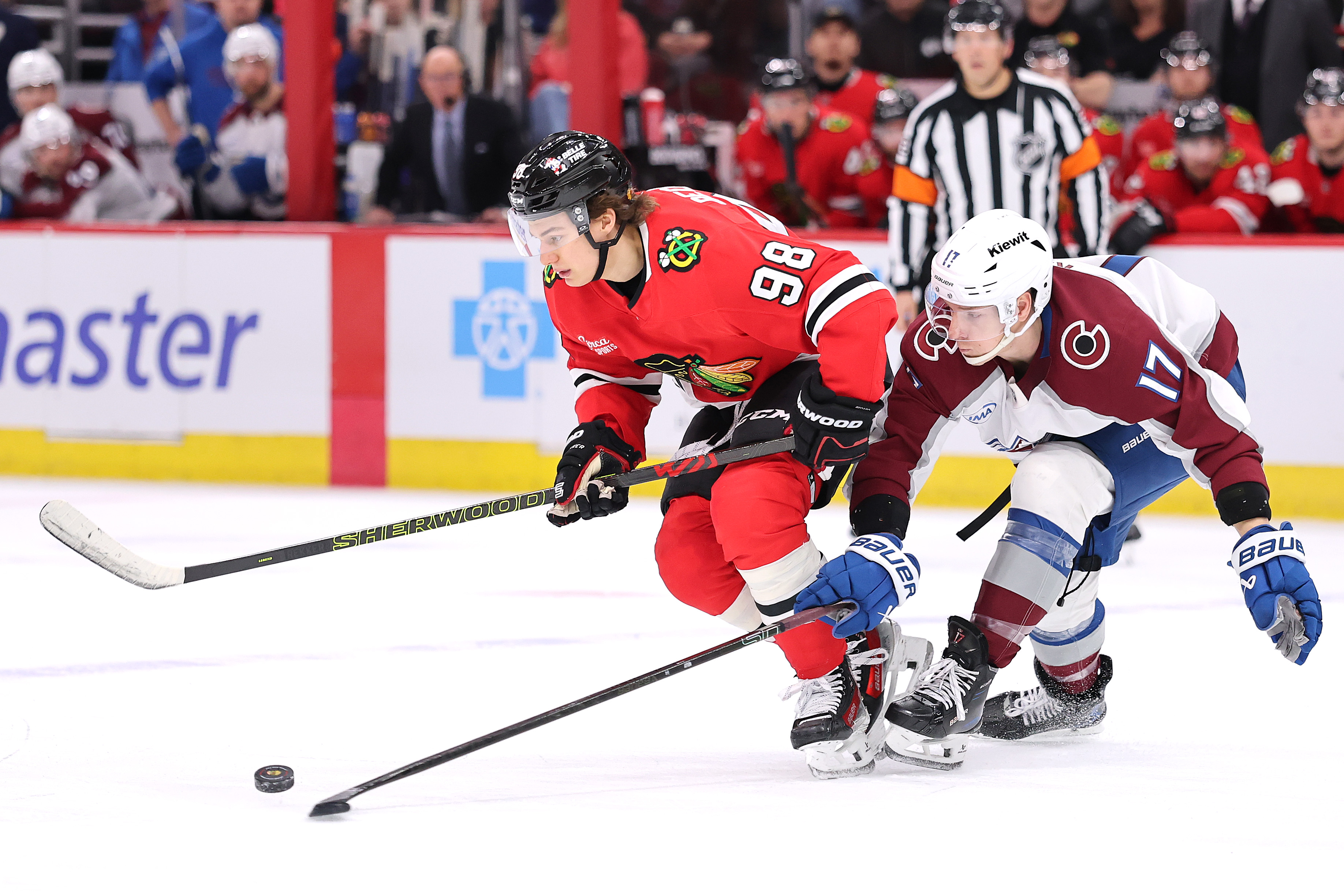 How to Watch Blackhawks vs Avalanche: Live Stream NHL, TV Channel