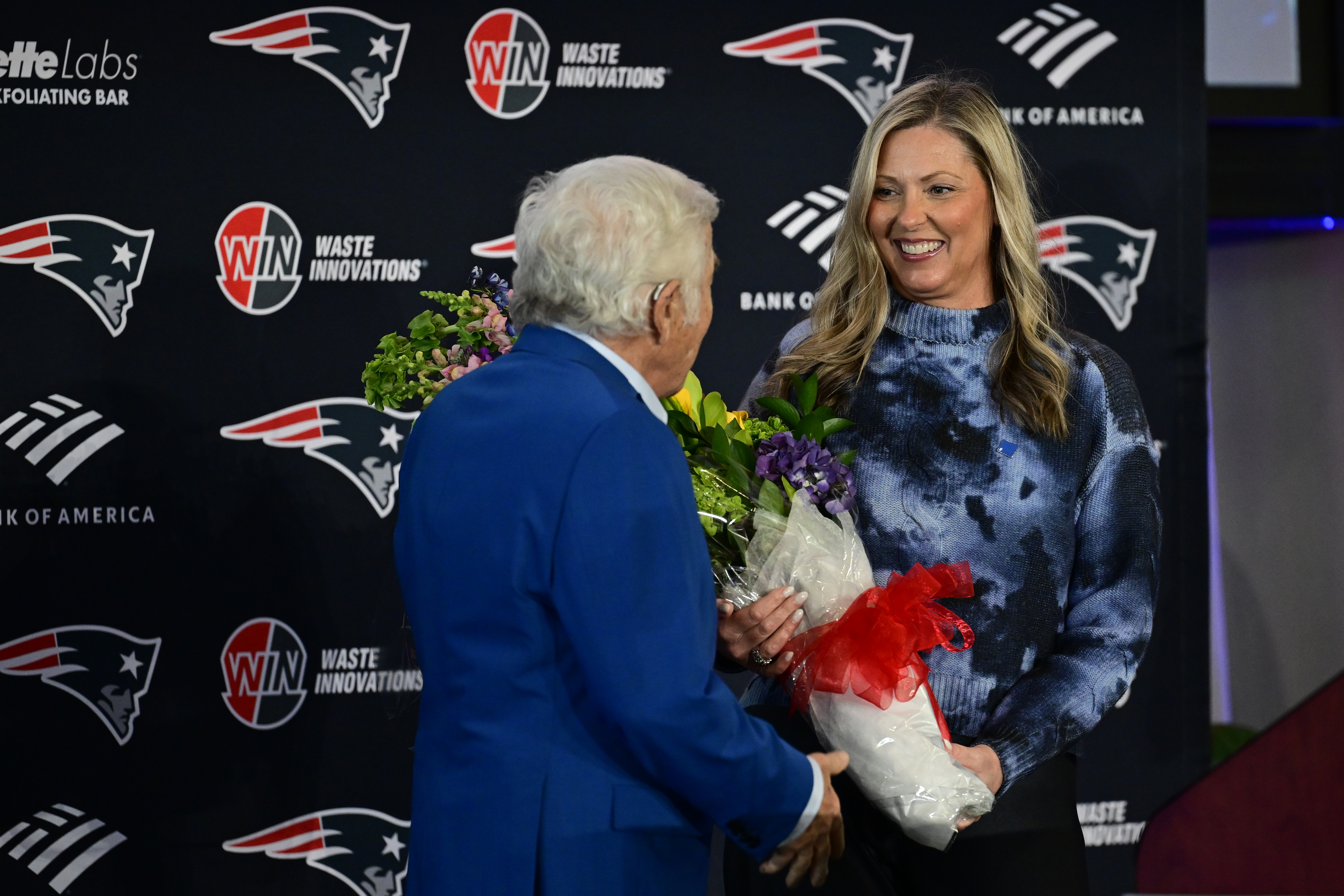 Who is Mike Vrabel's Wife? Facts You Need to Know About Jen Vrabel -  Newsweek