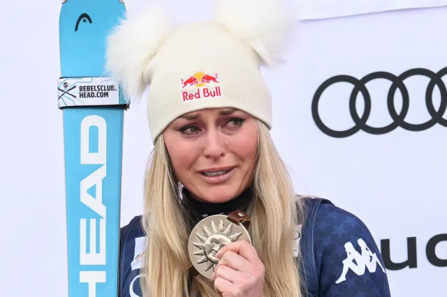 Lindsey Vonn shared an emotional message on social media.