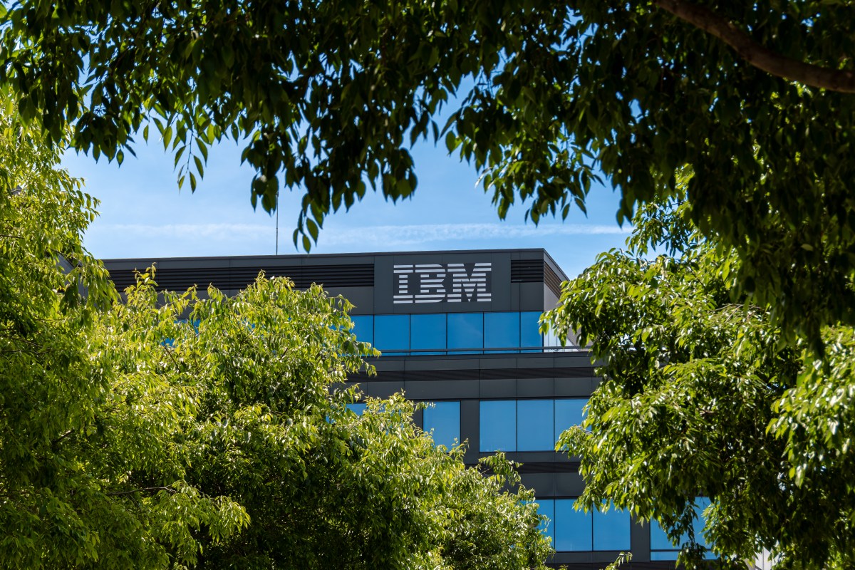 A IBM está visando a Geração Z triplicando suas contratações.