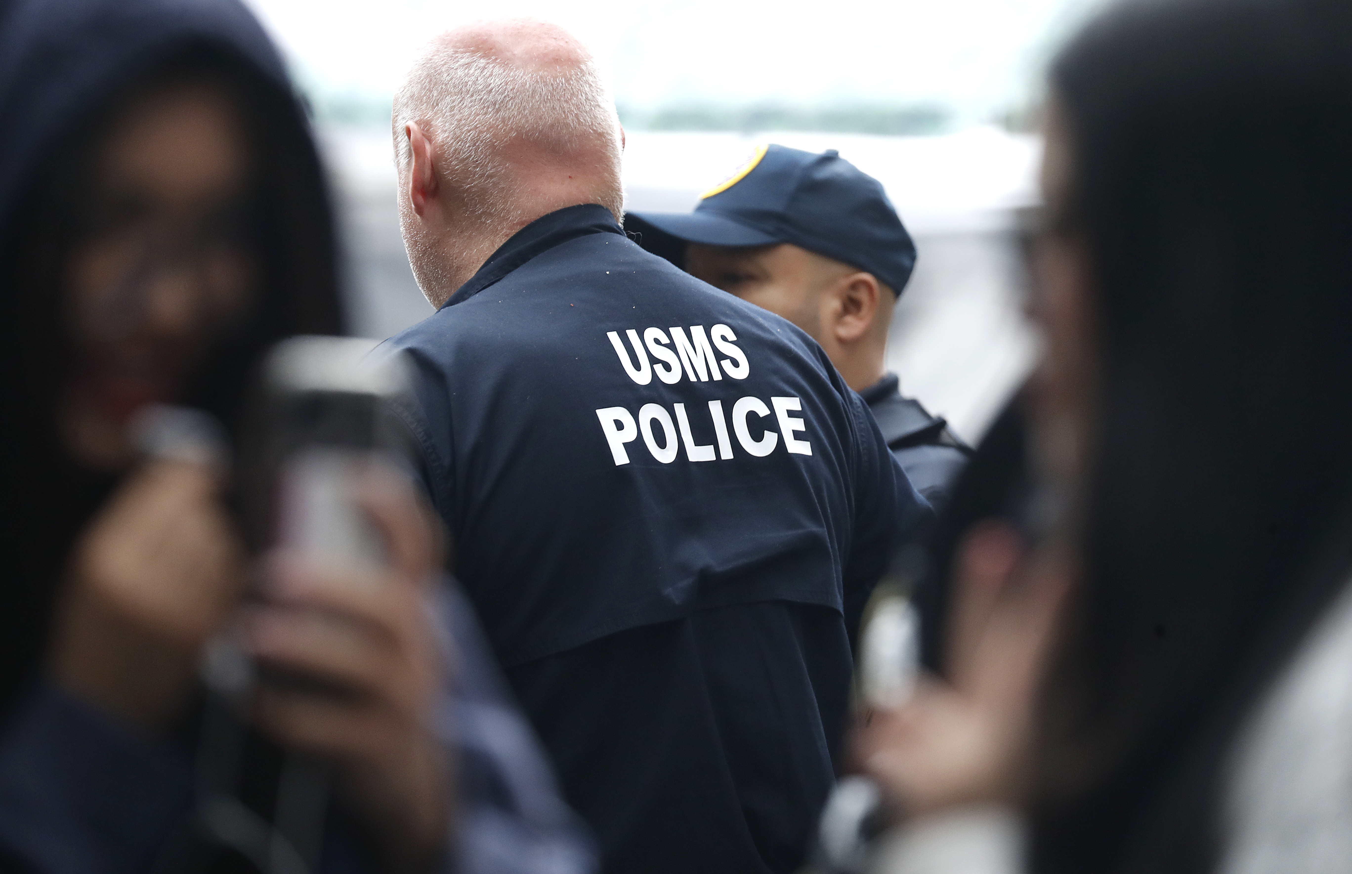 US Marshals Defend Officer Kicking Dog