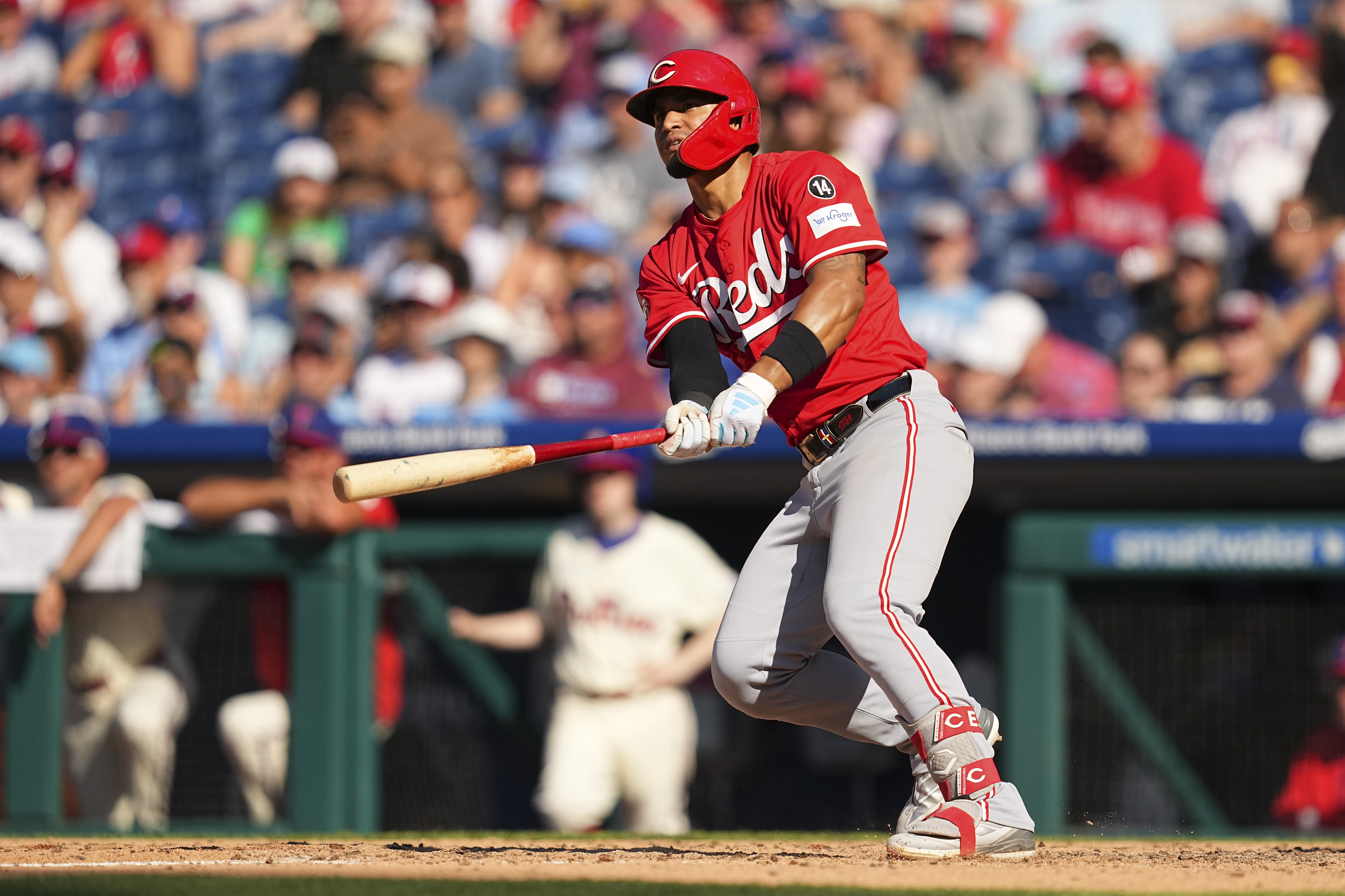 Dodgers Sign Former Reds, Blue Jays All-Star: Report