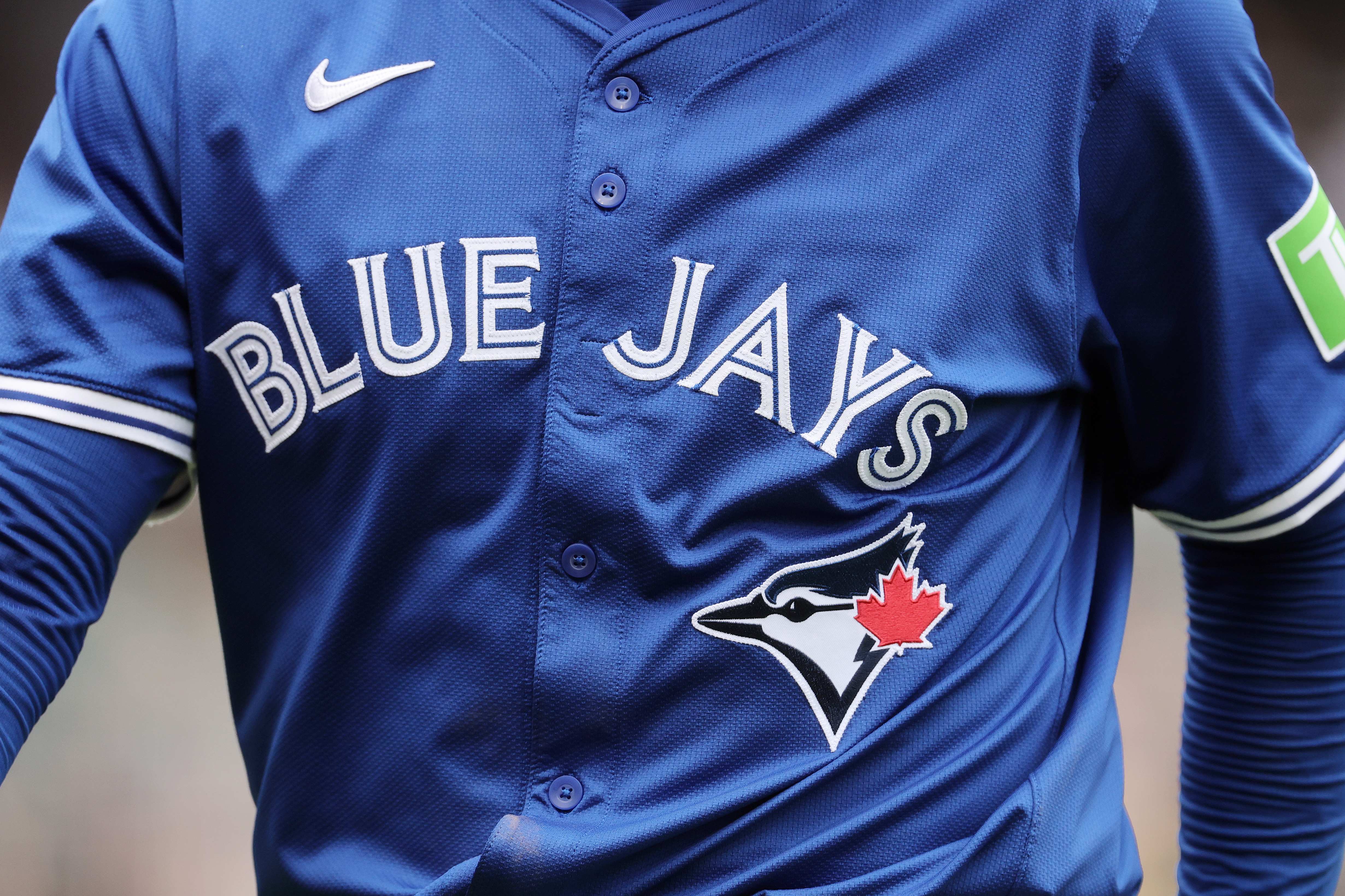 Blue Jays Gold Glover Turning Heads Ahead of Contract Season