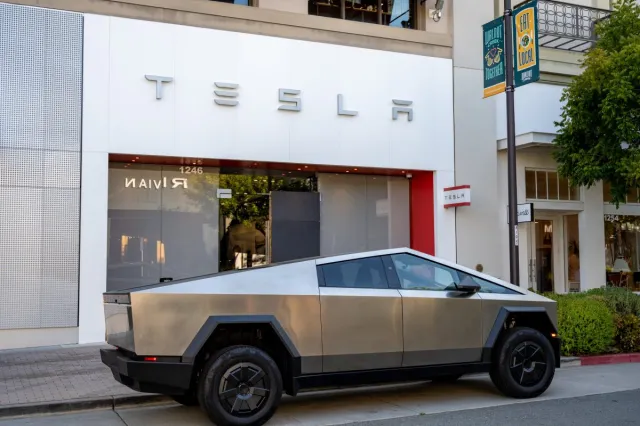 Cybertruck Owner Sues Tesla for More Than $1M After Houston Autopilot Crash