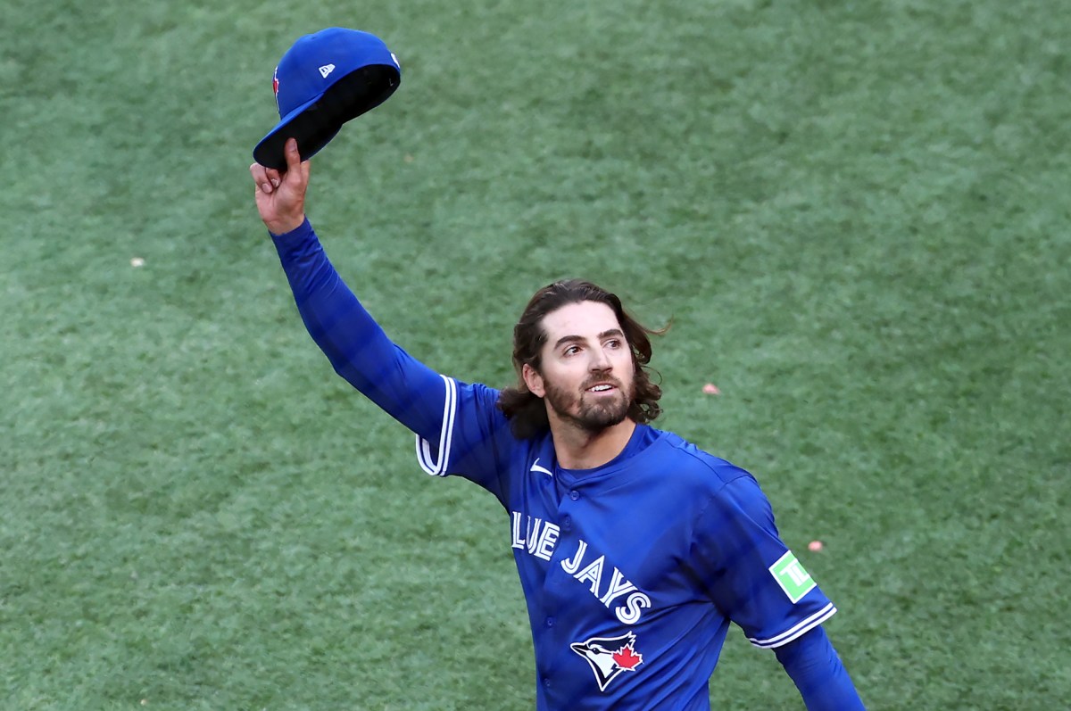 Blue Jays' Kevin Gausman delivers surprising retirement tease