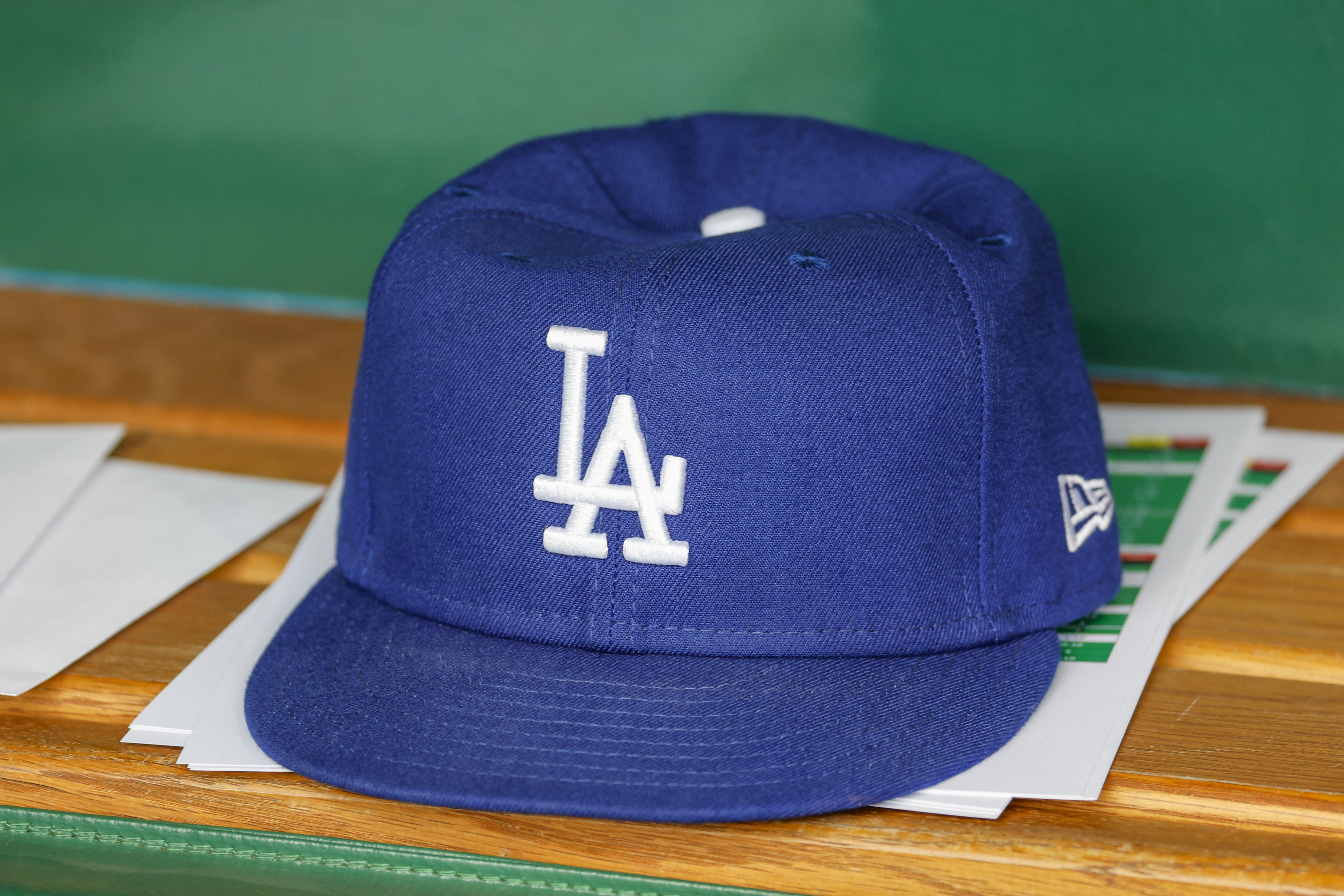 Dodgers Acquire 5-Year Veteran Southpaw Ahead of Opening Day: Report