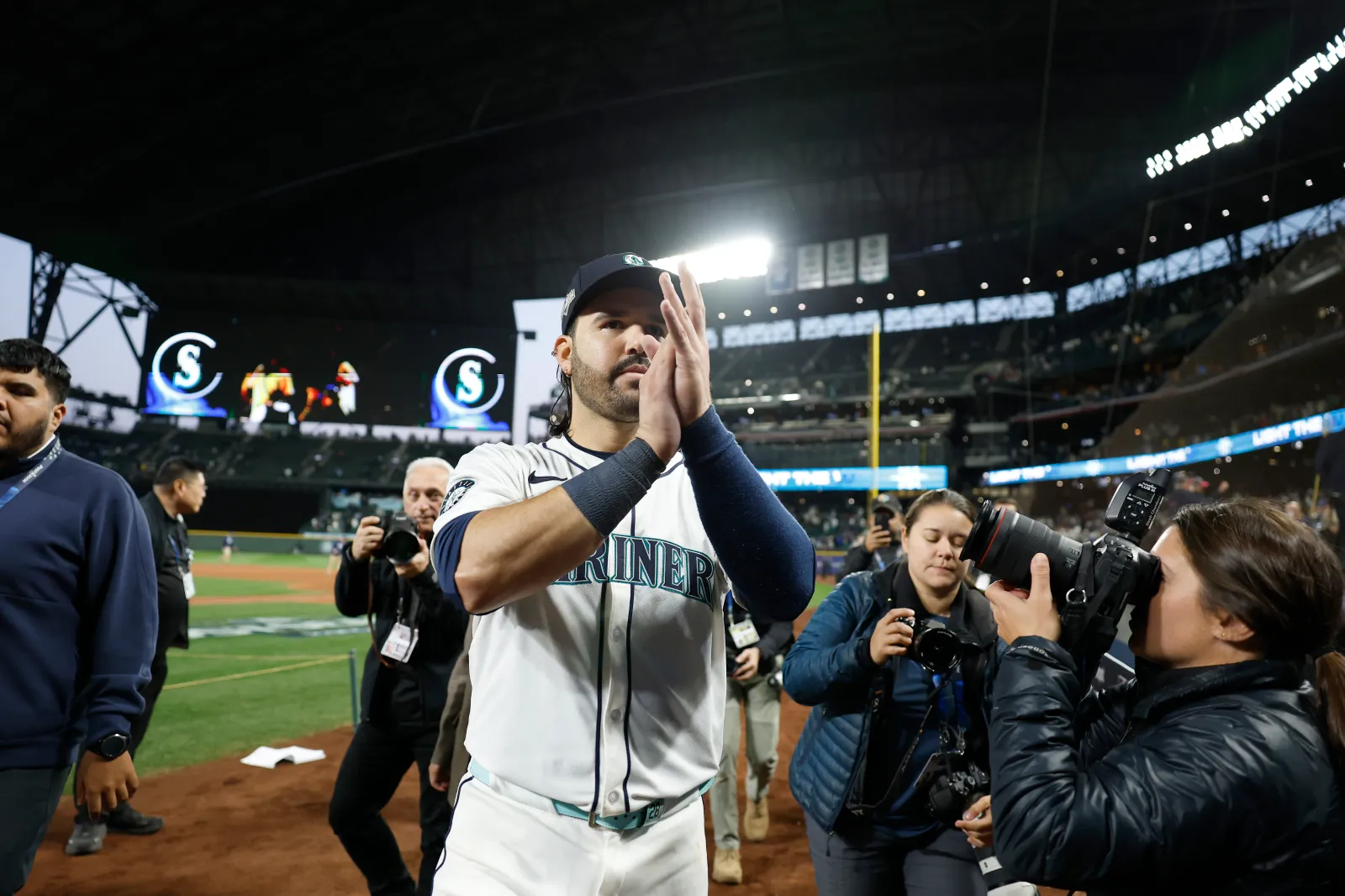 Braves Predicted To Remove $30M All-Star from Rotation, Sign Lucas Giolito  - Newsweek