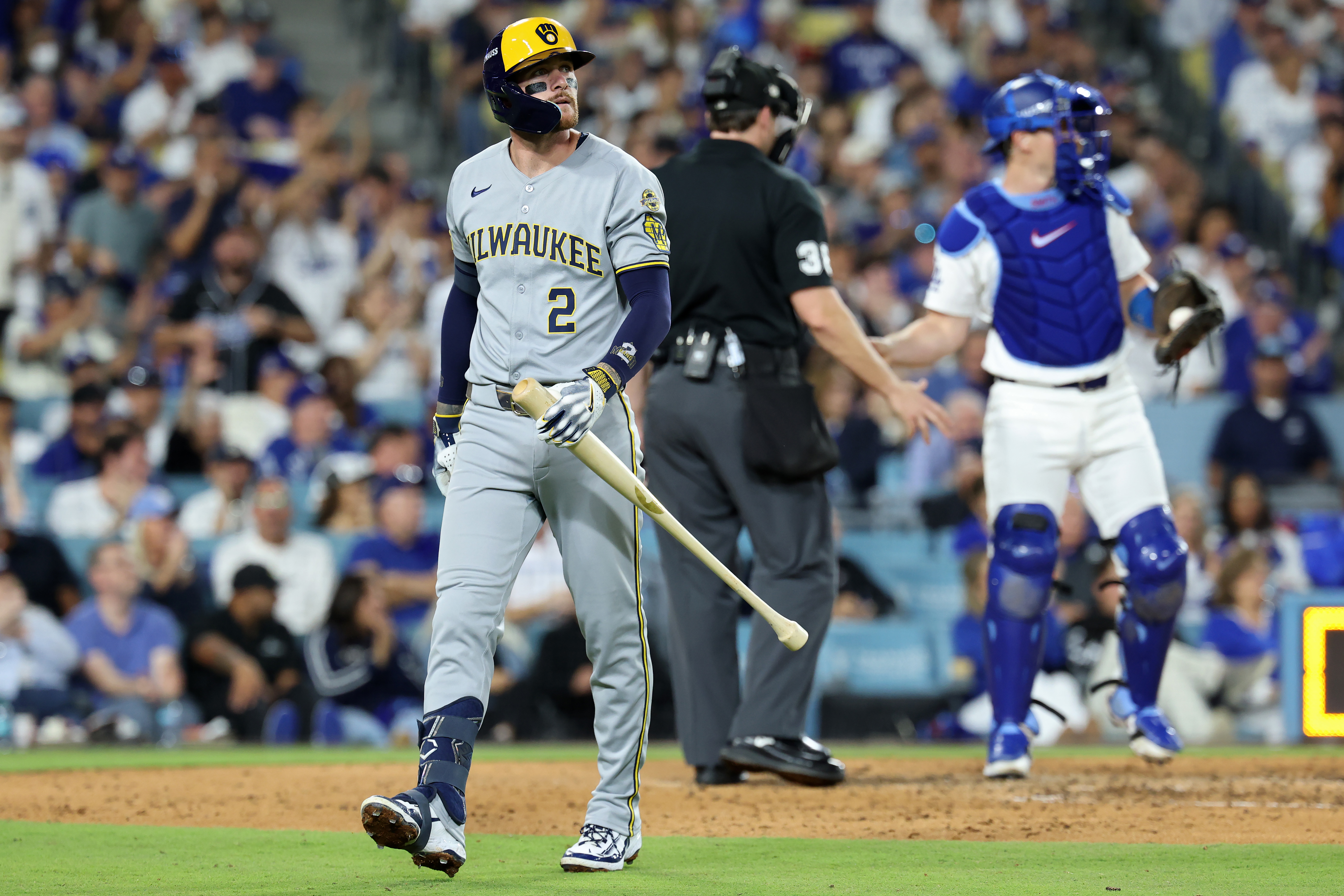 Gold Glove Star Predicted To Sign 6-Year, $75 Million Contract With Brewers