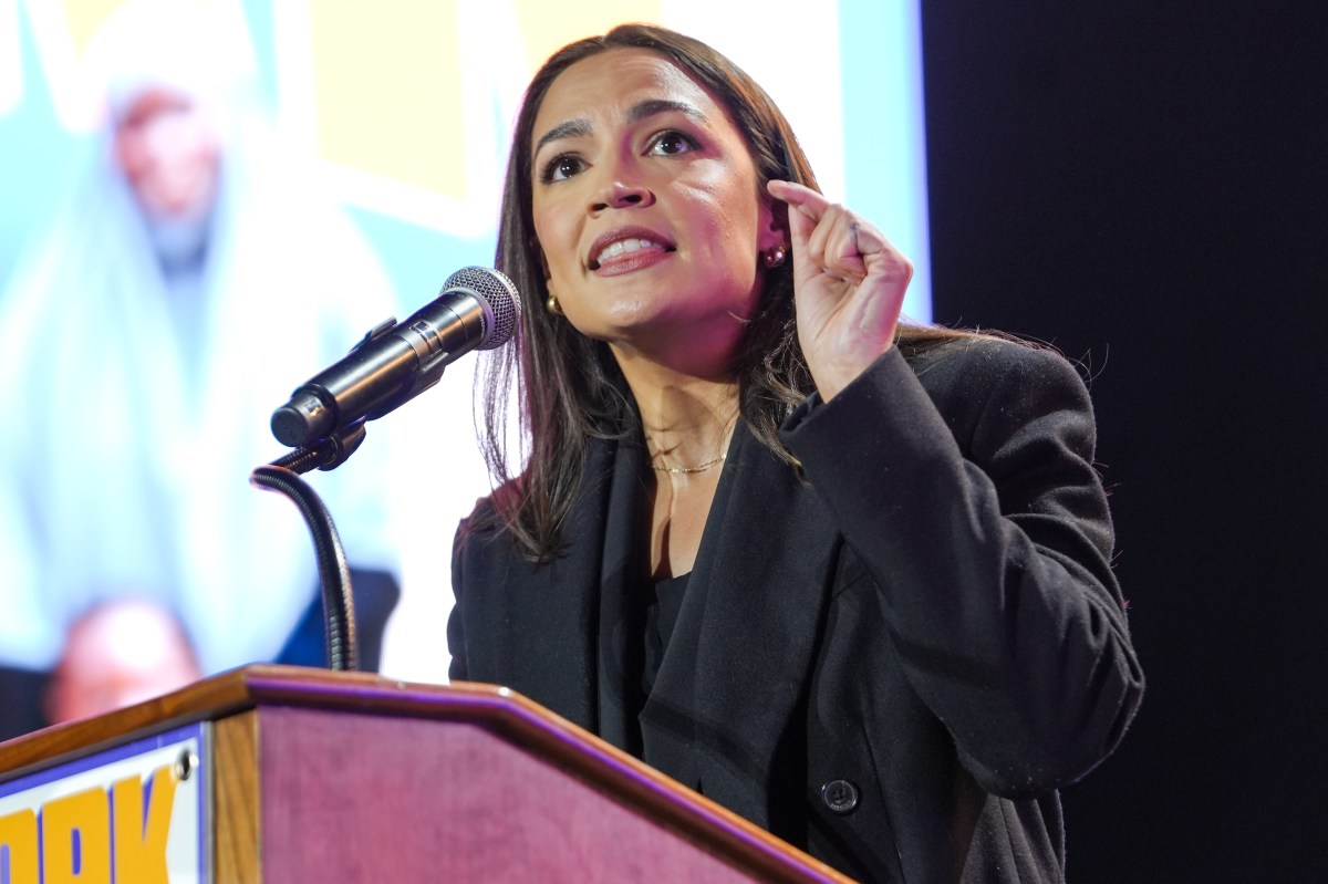 AOC、キューバ危機をガザと比較：「堕落の新時代」