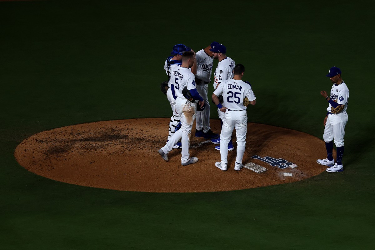 Dodgers World Series Champion Pens Emotional Message to Coach Who Died
