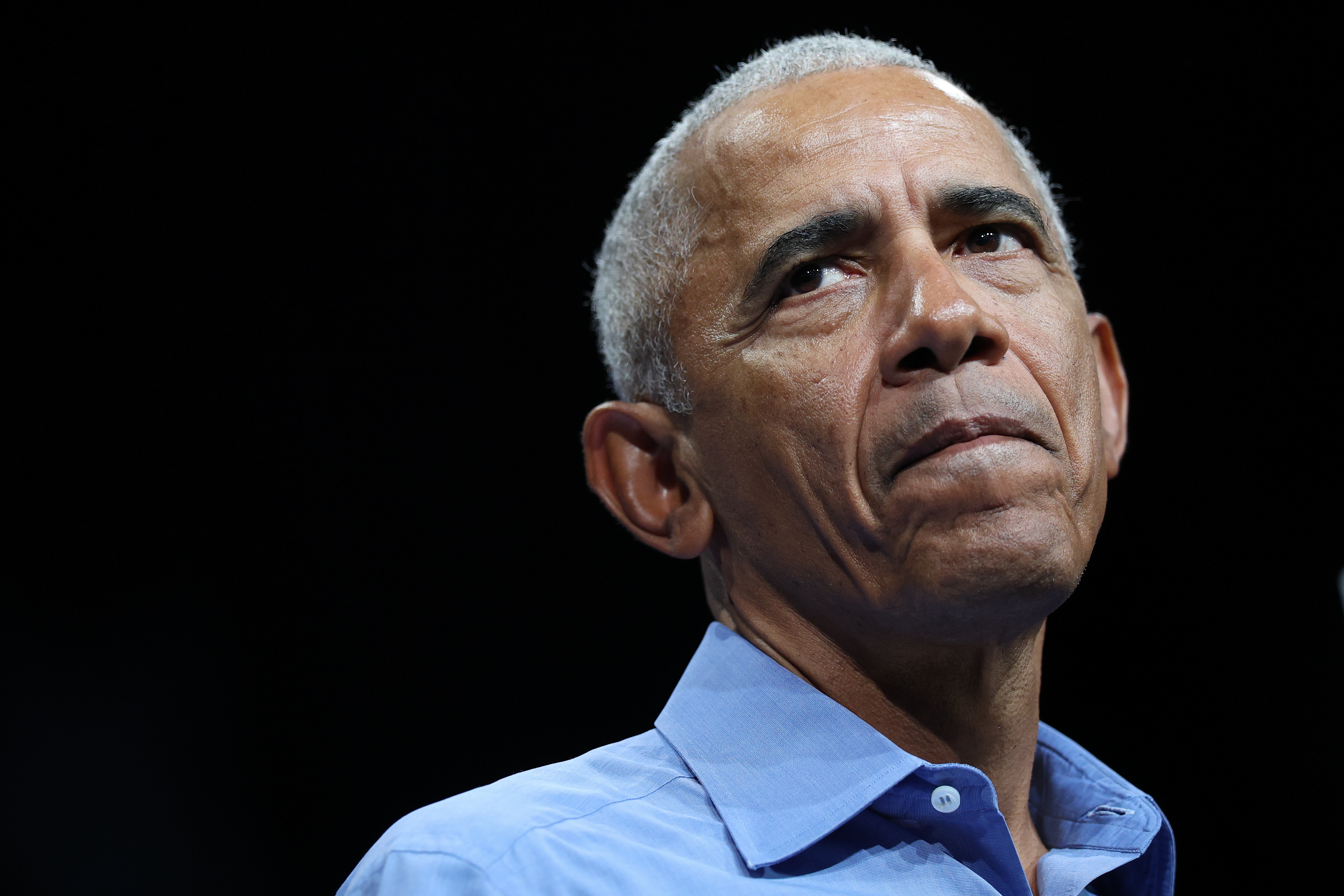 Barack Obama Plays Down Comments About Aliens Being Real