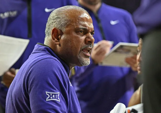 Head coach Jerome Tang of the Kansas State Wildcats
