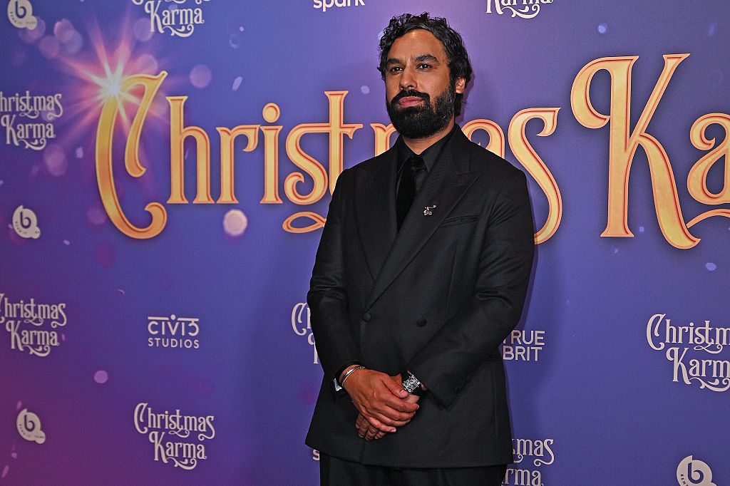 'Big Bang Theory' star admits to secret spending as "masked vigilante"