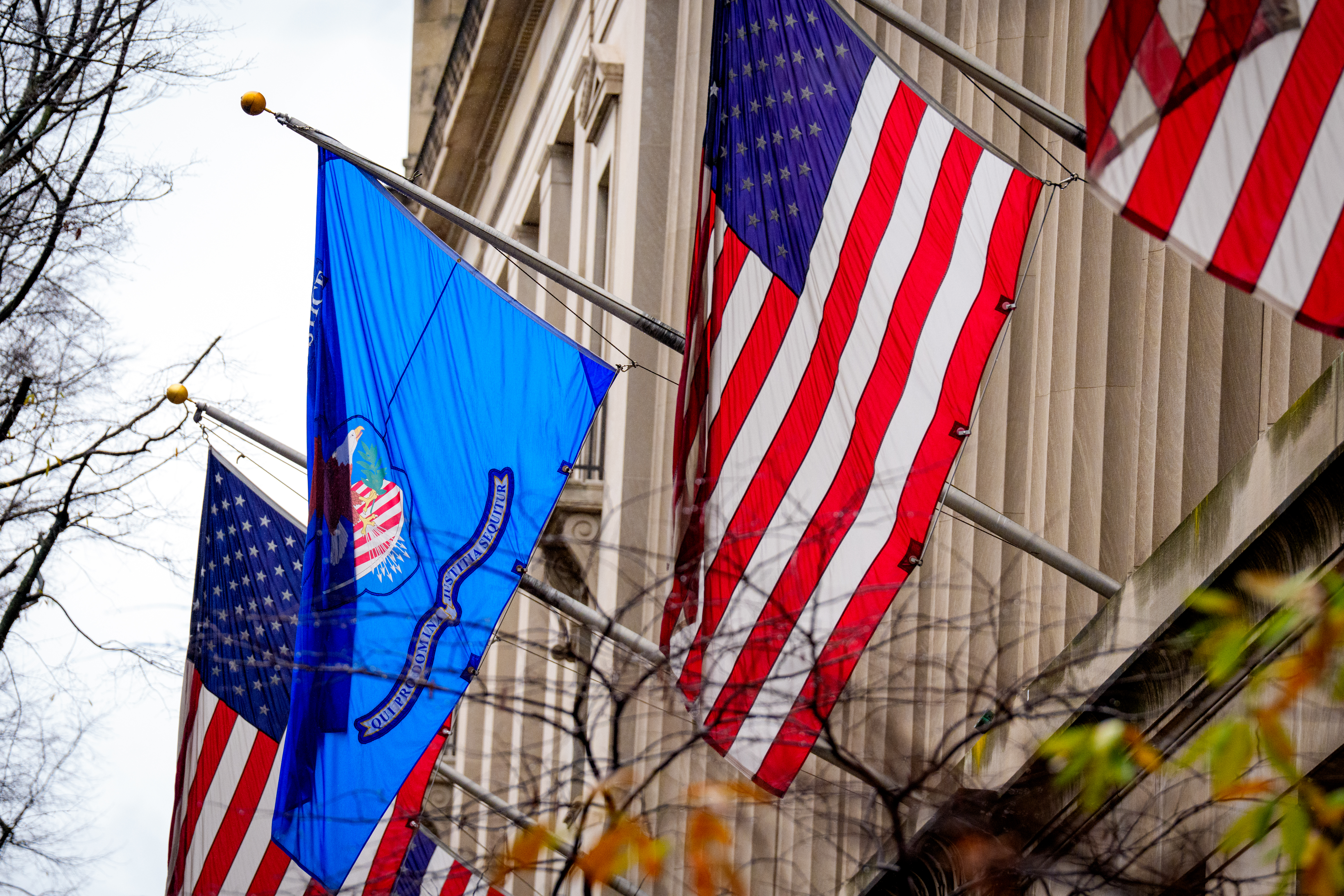 Trump Admin Wants to Strip Former Mayor of Citizenship