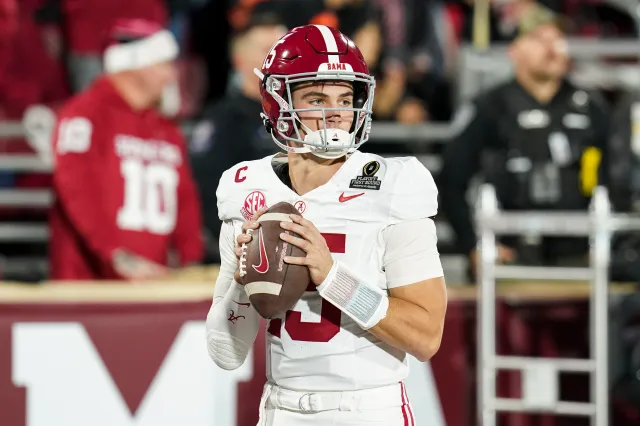 Alabama QB Ty Simpson