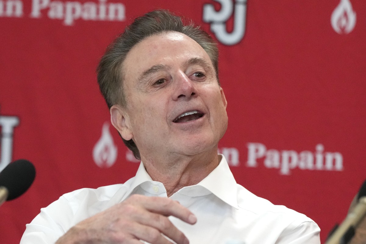 Rick Pitino encerra questão sobre duelo com St.