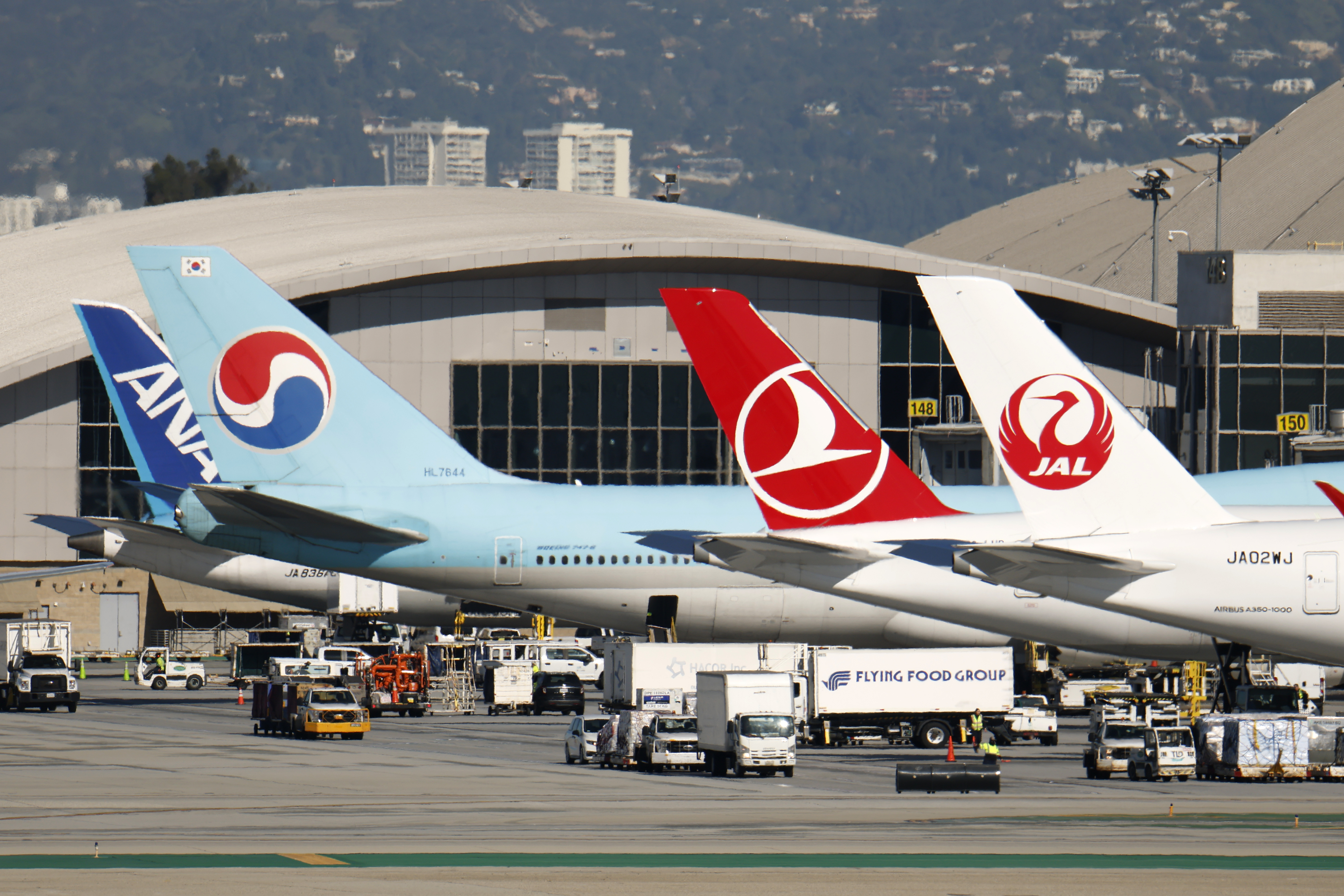 More Than 10,000 FAA Workers Face Being Furloughed This Week