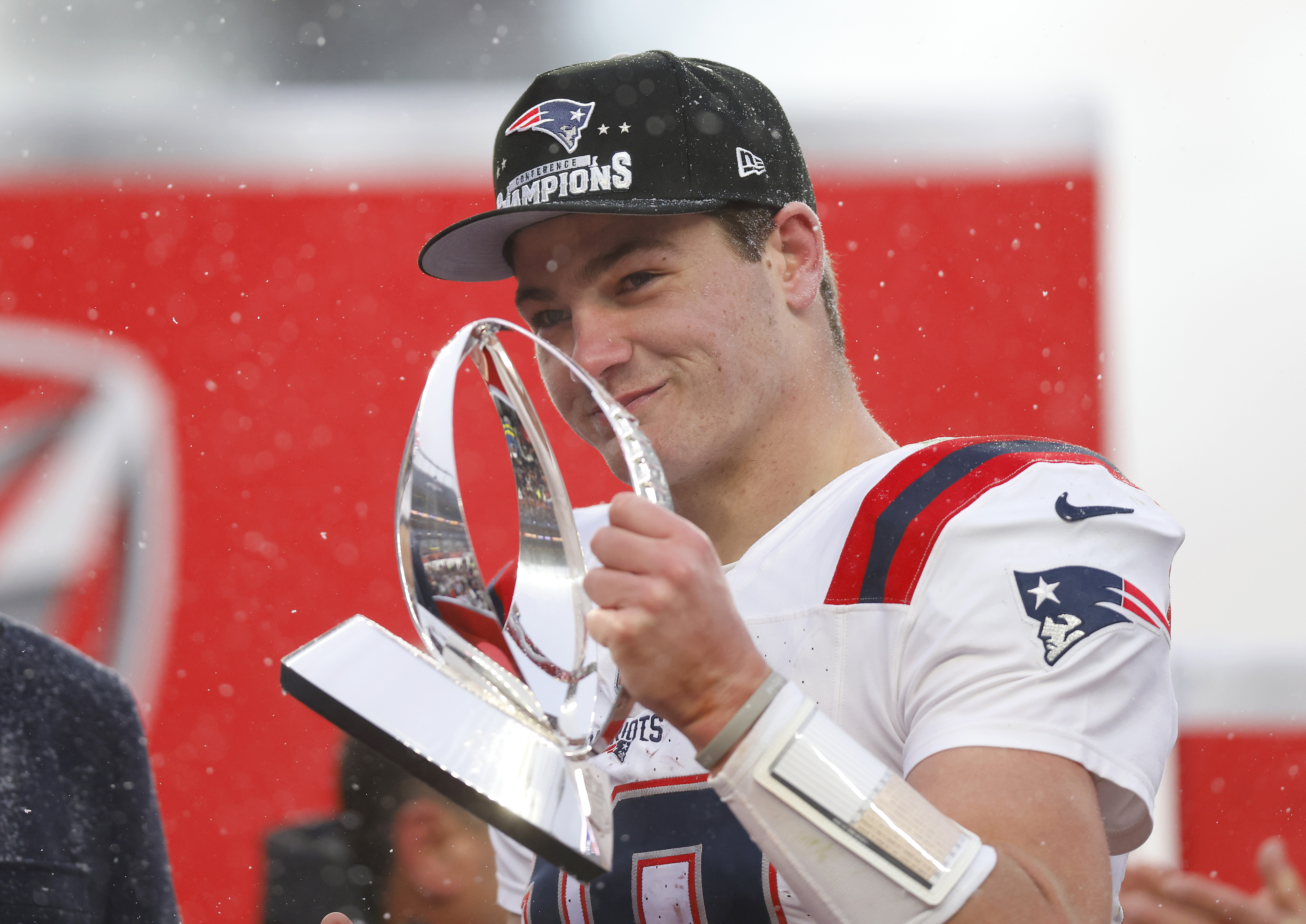 Patriots' Drake Maye, Mike Vrabel Get Promising News Amid Super Bowl Loss