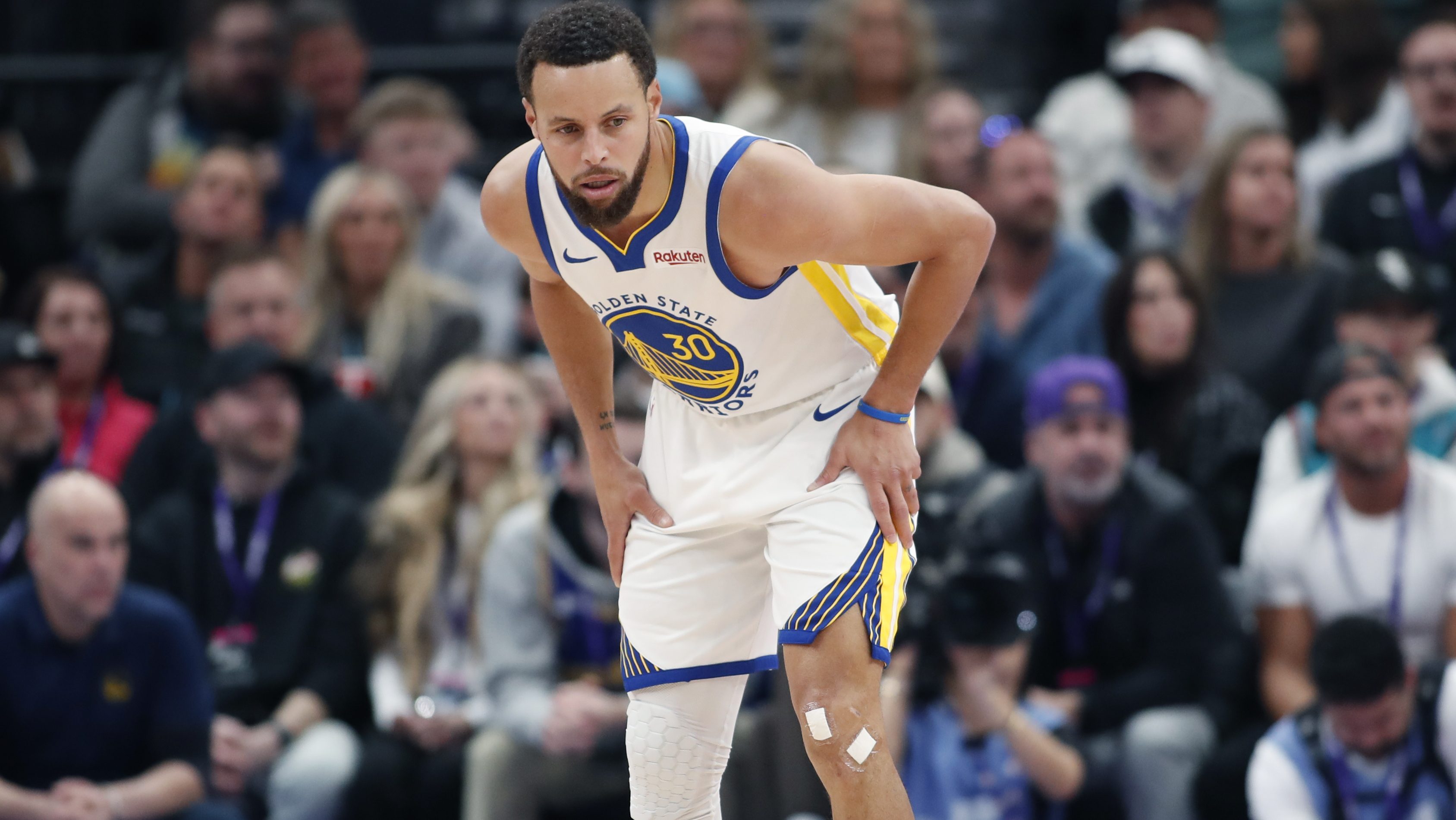Warriors Star Steph Curry Gets Bad News With 'Setback' to Injured Knee