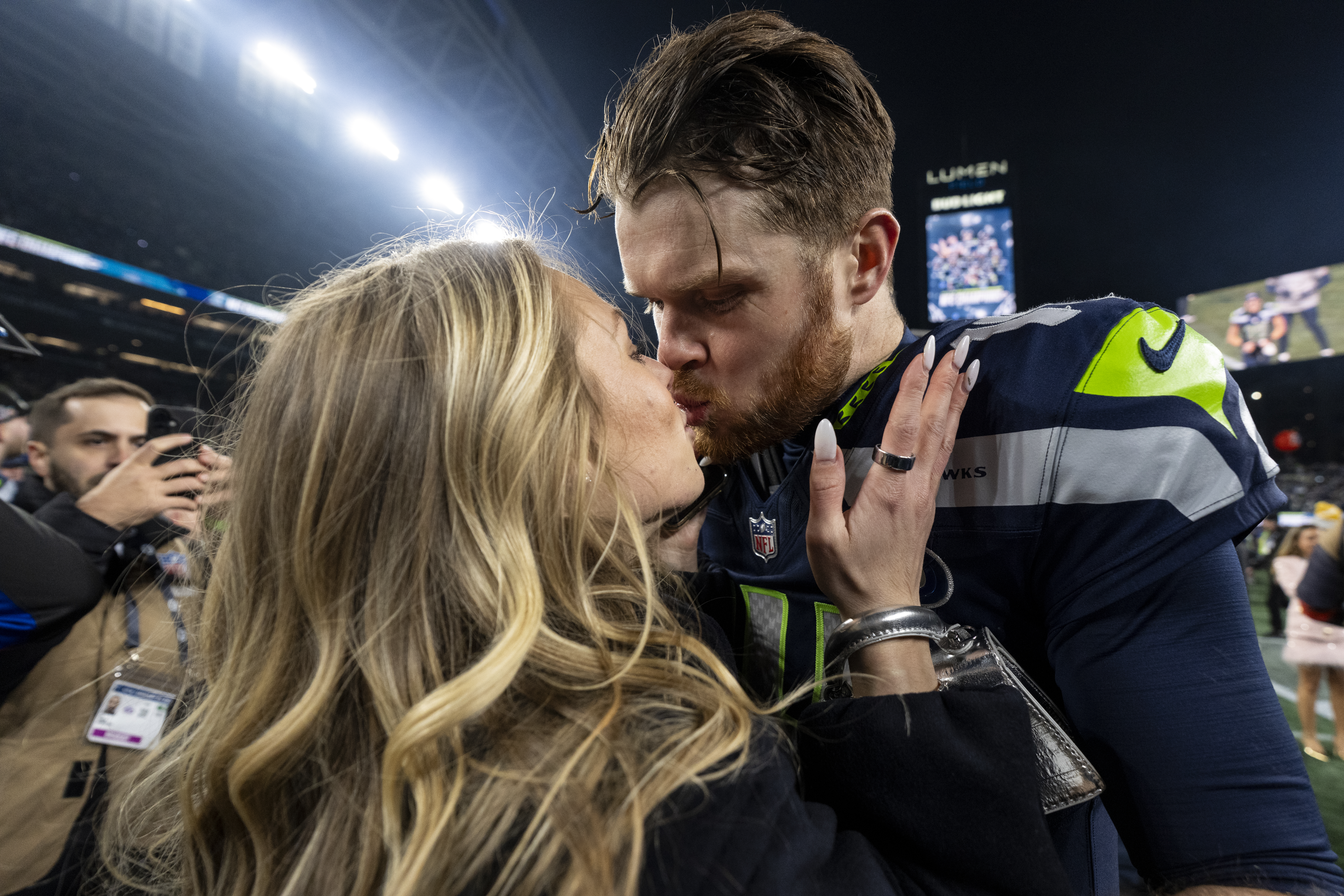 When is Seahawks QB Sam Darnold Getting Married?