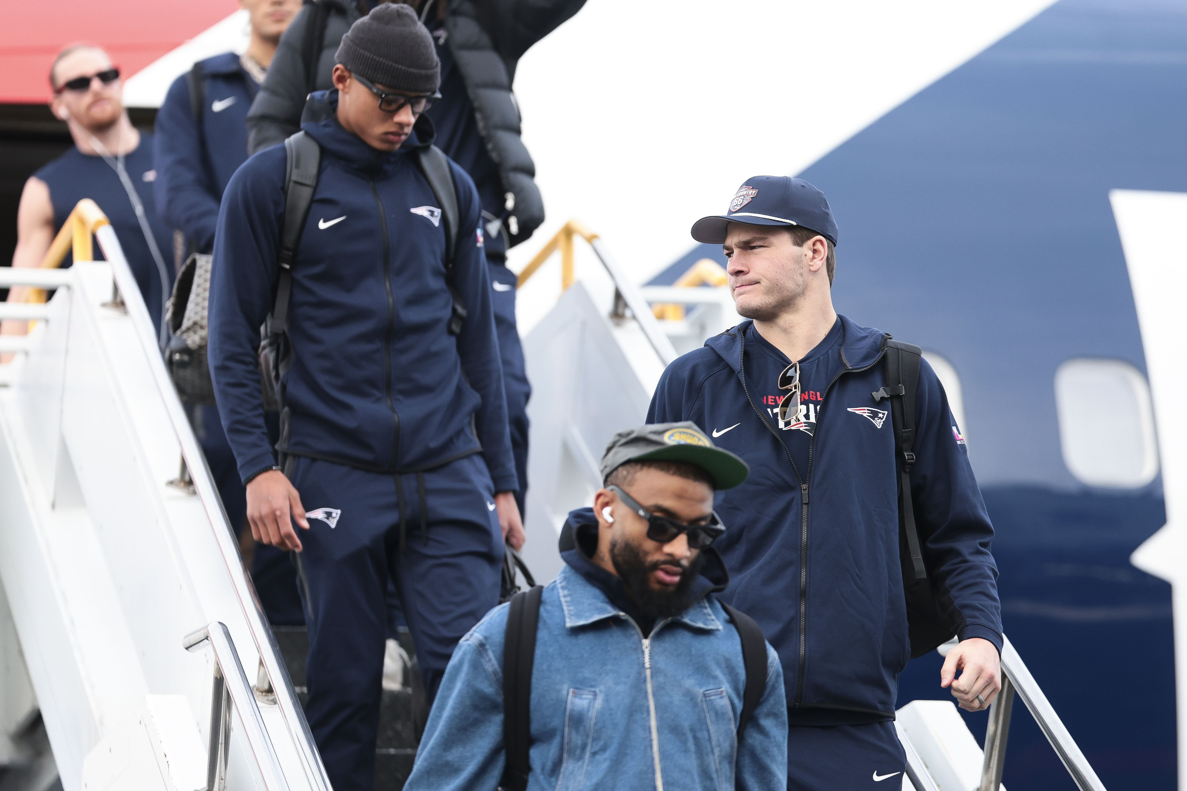 New Video Reveals Positive Injury Update for Patriots QB Drake Maye