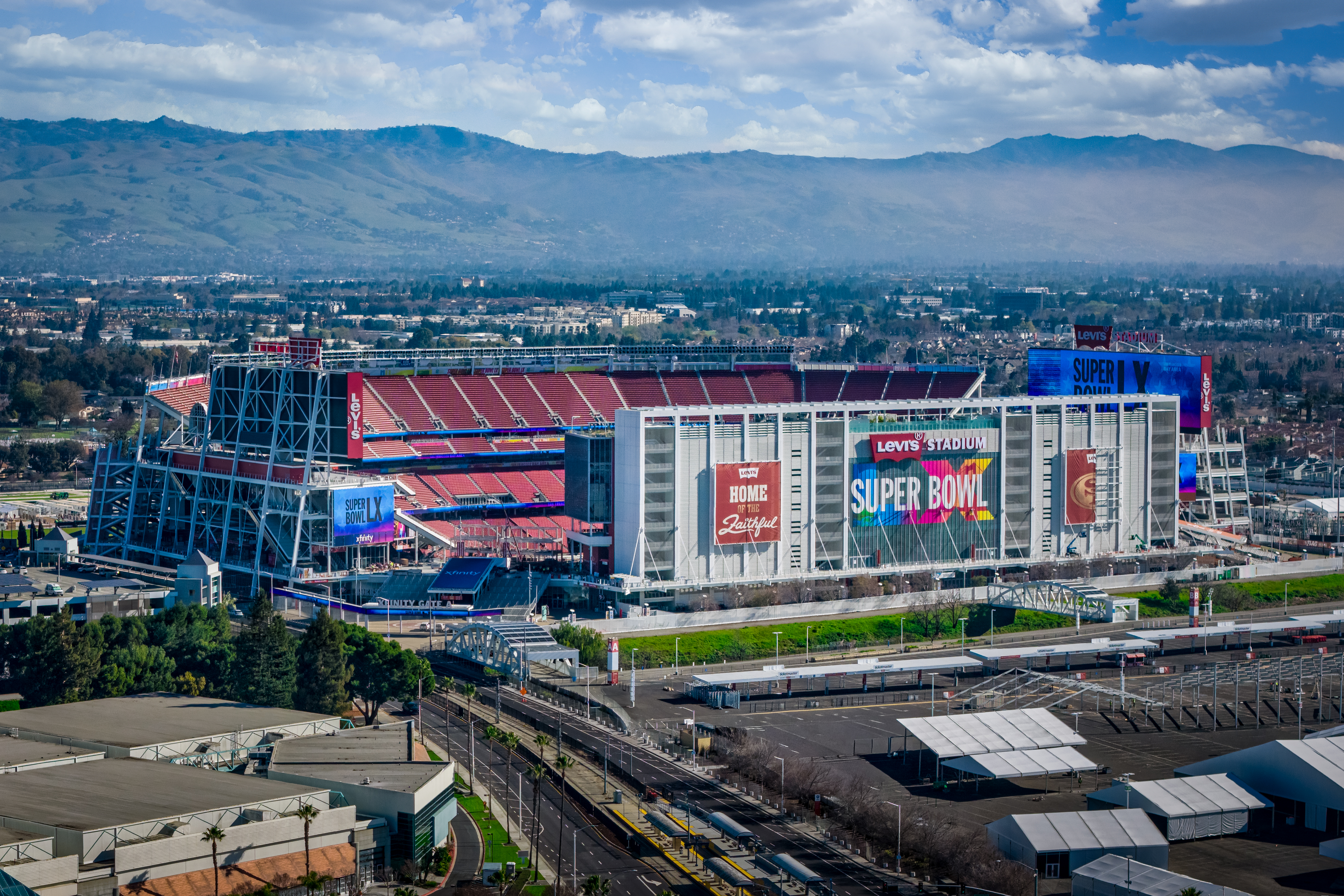 Man Risks Entire Life Savings on Big Super Bowl Bet—Outcome Stuns