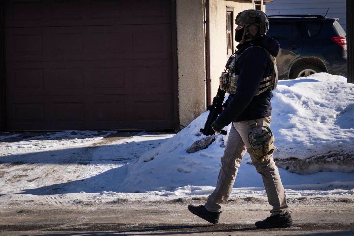 Trump’s Border Czar Pulls 700 Federal Agents From Minnesota